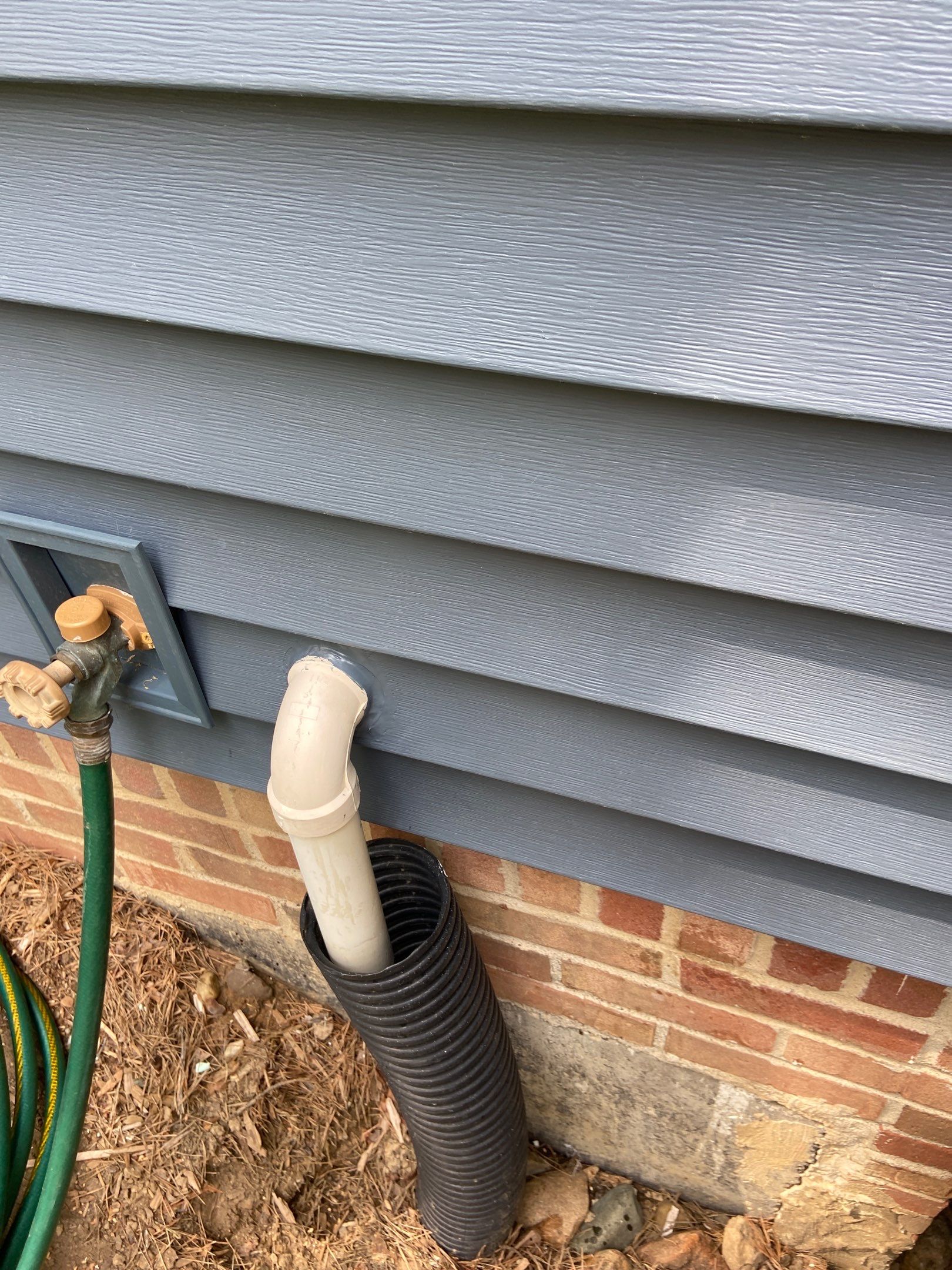 Siding Replacement using CertainTeed Restoration Classis D4 by 180 Contractors