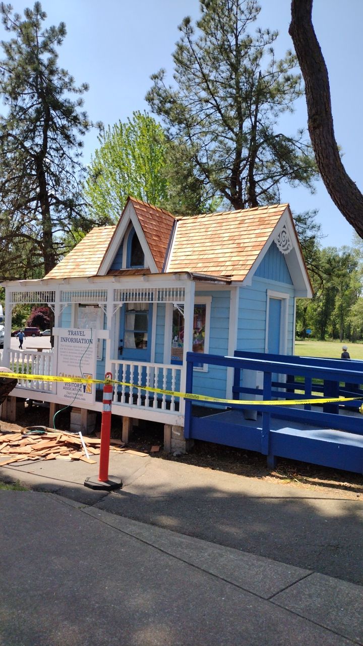 Cedar Shake Install using #1 Blue Label Cedar Shingles for the Albany Visitors Association  by Orezona Building & Roofing Company, Inc.