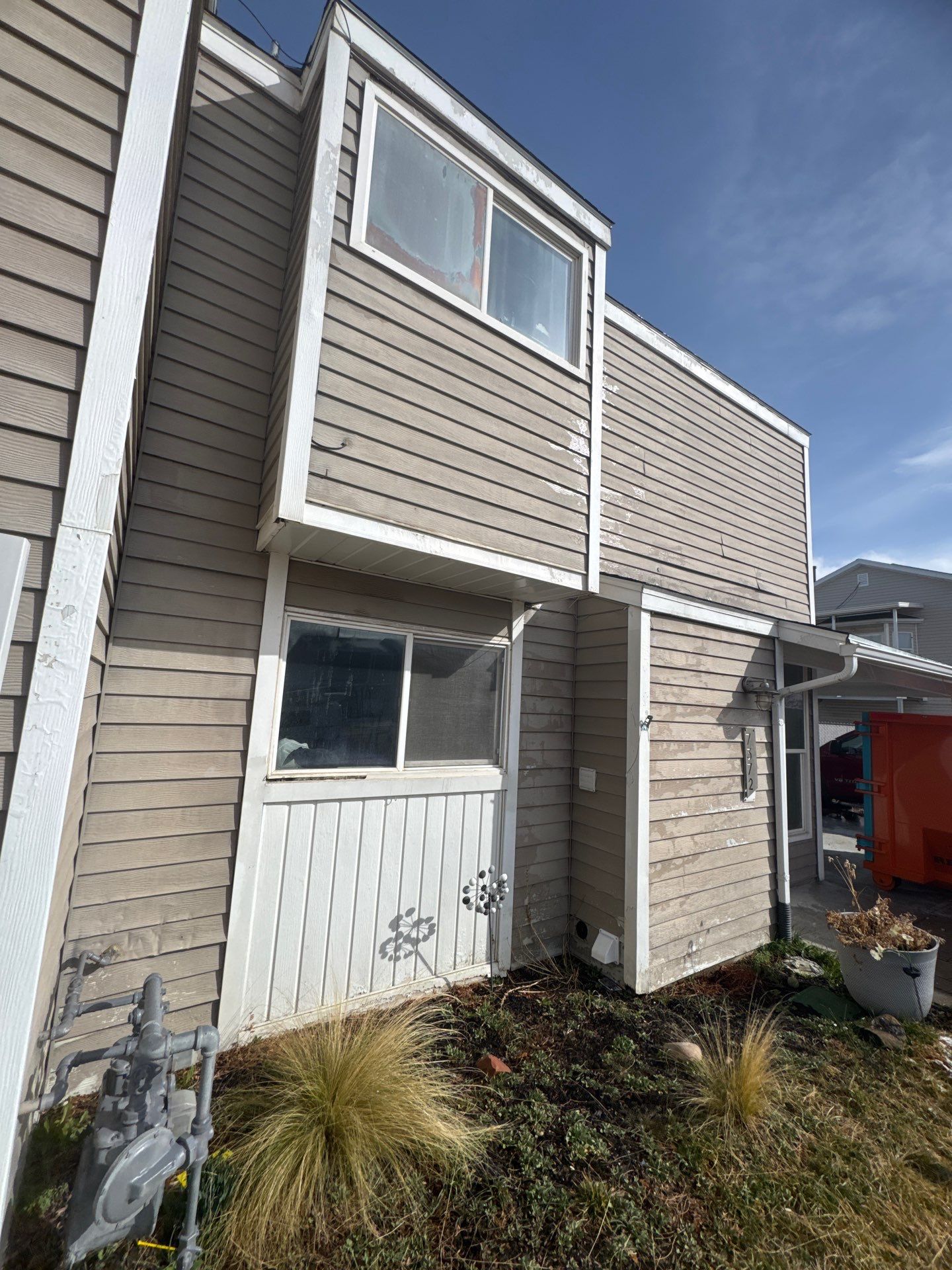 Project in Magna by Master Rain Gutters.