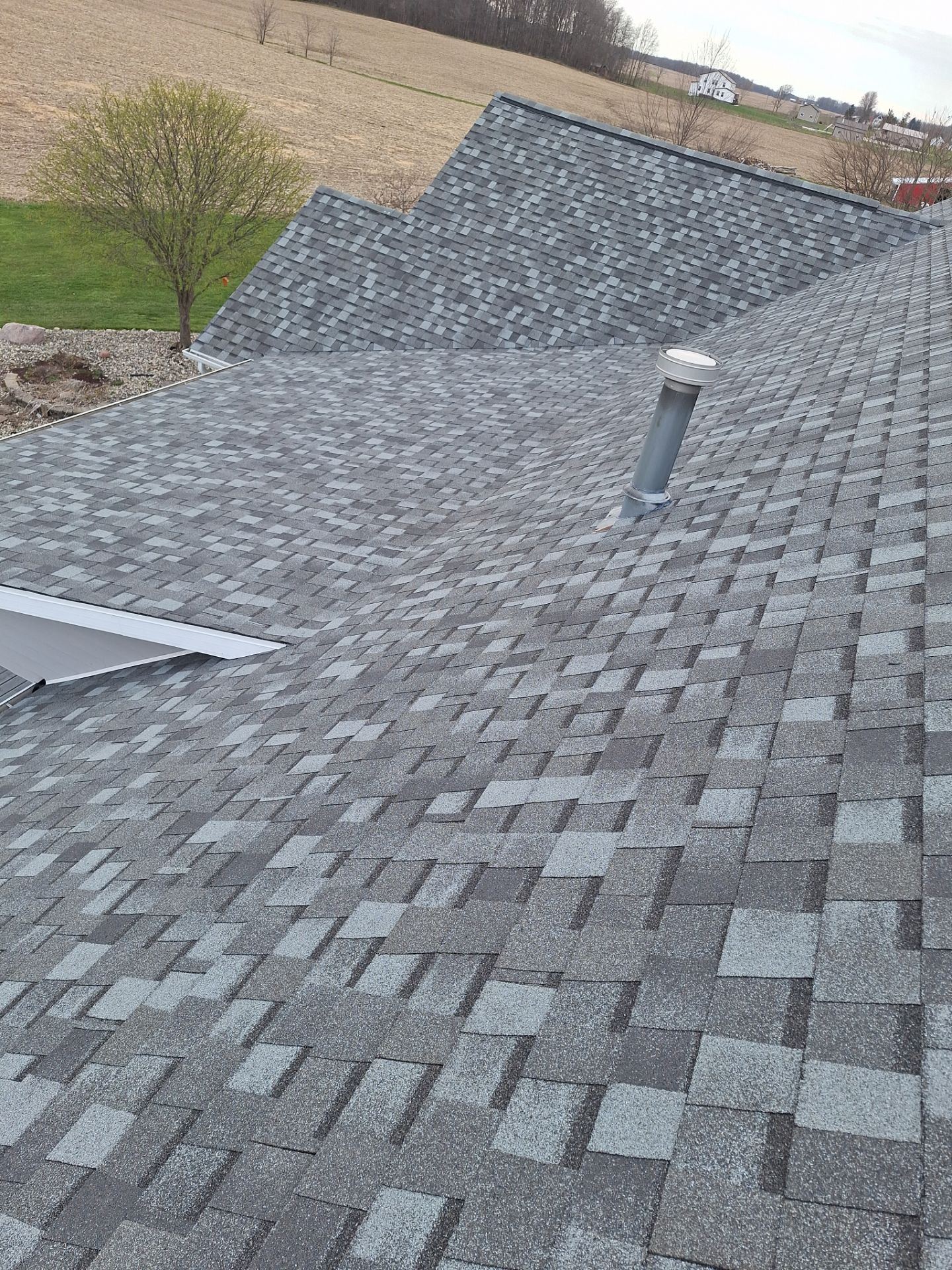 7400 Lawrence Road Nashville, MI 49073 by Veteran Roofing & Exteriors