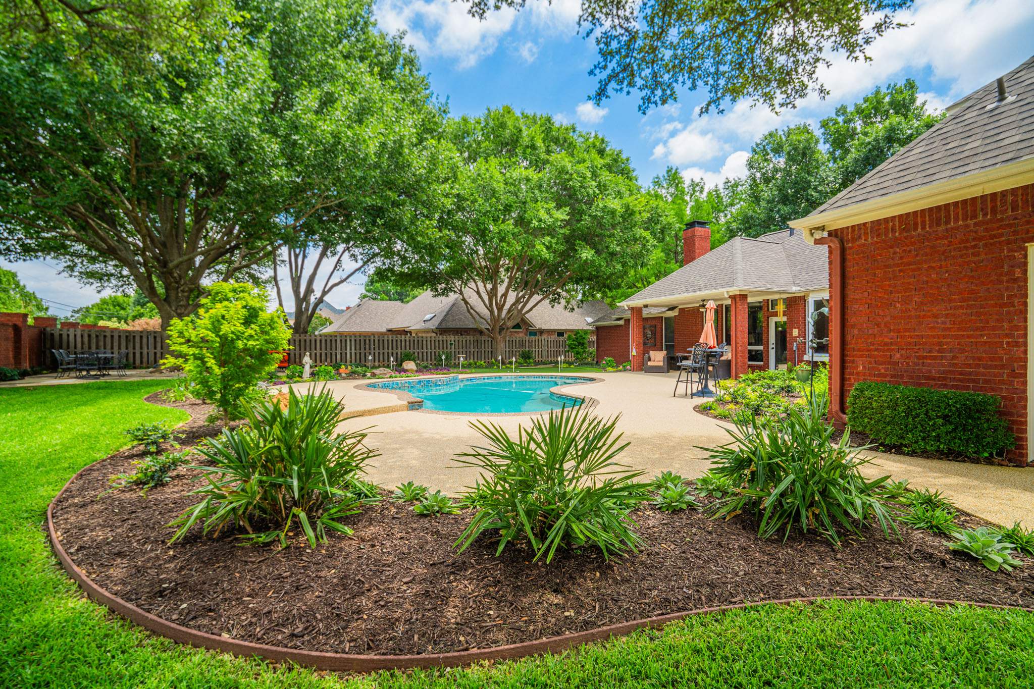 Disjointed to Defined Landscaping by Complete Exterior Solutions