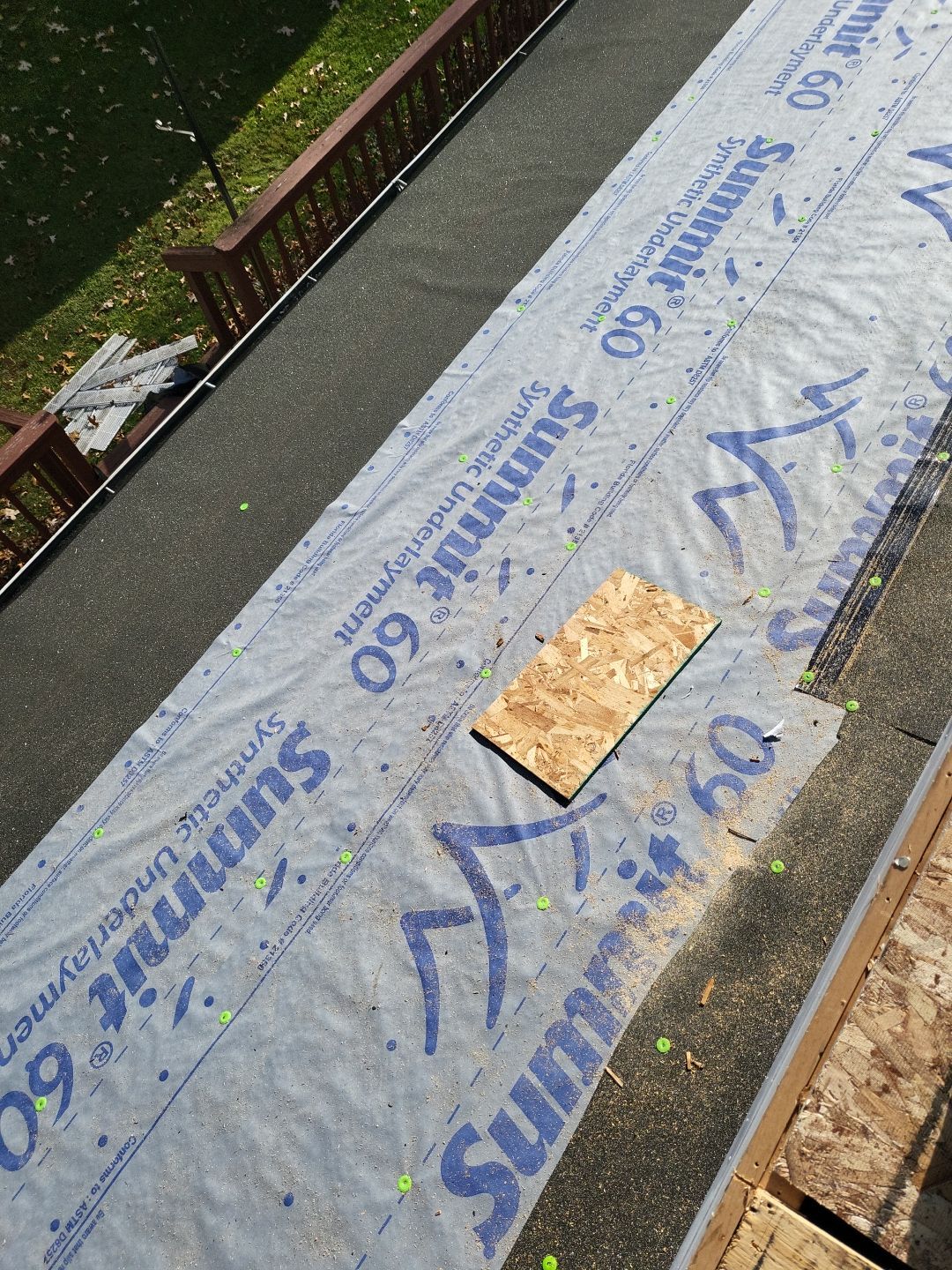 ATLAS PINNACLE COLOR: BLACK SHADOW DRIP EDGE: BLACK by Eagle Eye Roofing