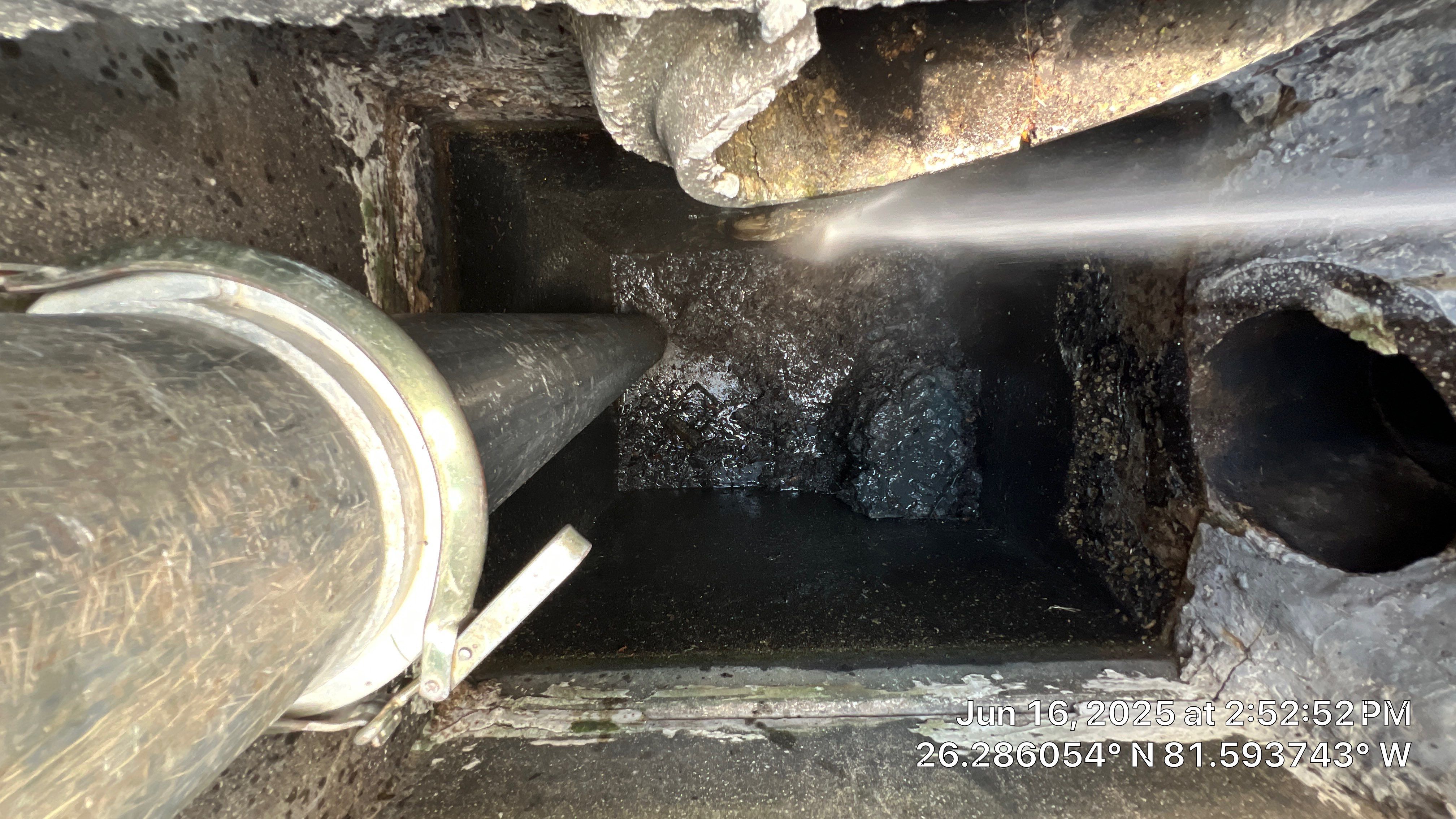 Naples Association Stormwater System Cleaning by APS Power & Water