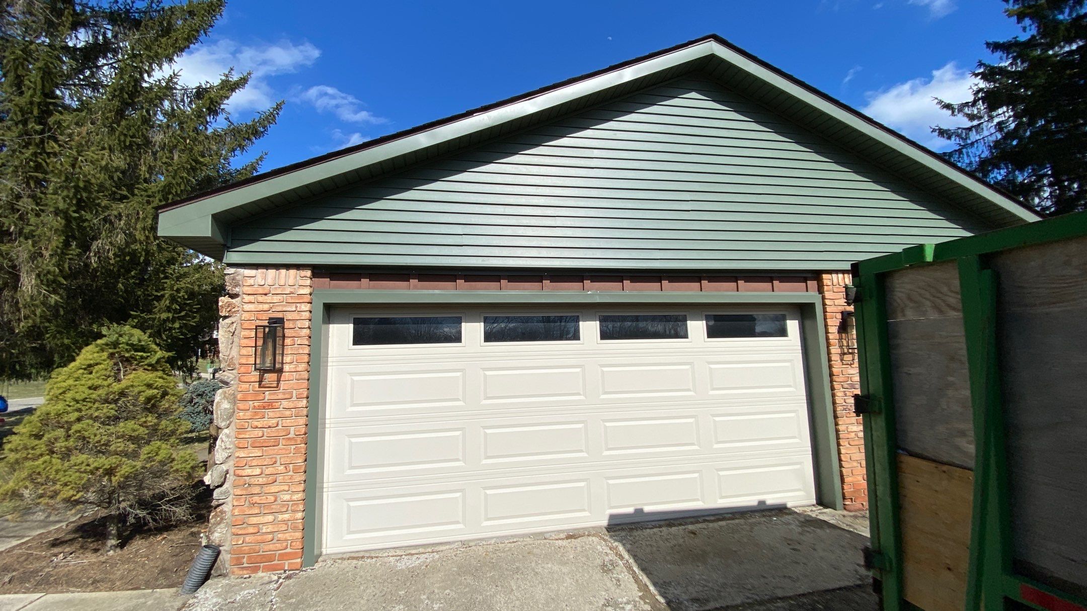 Siding Replacement using CertainTeed Restoration Classis D4 by 180 Contractors