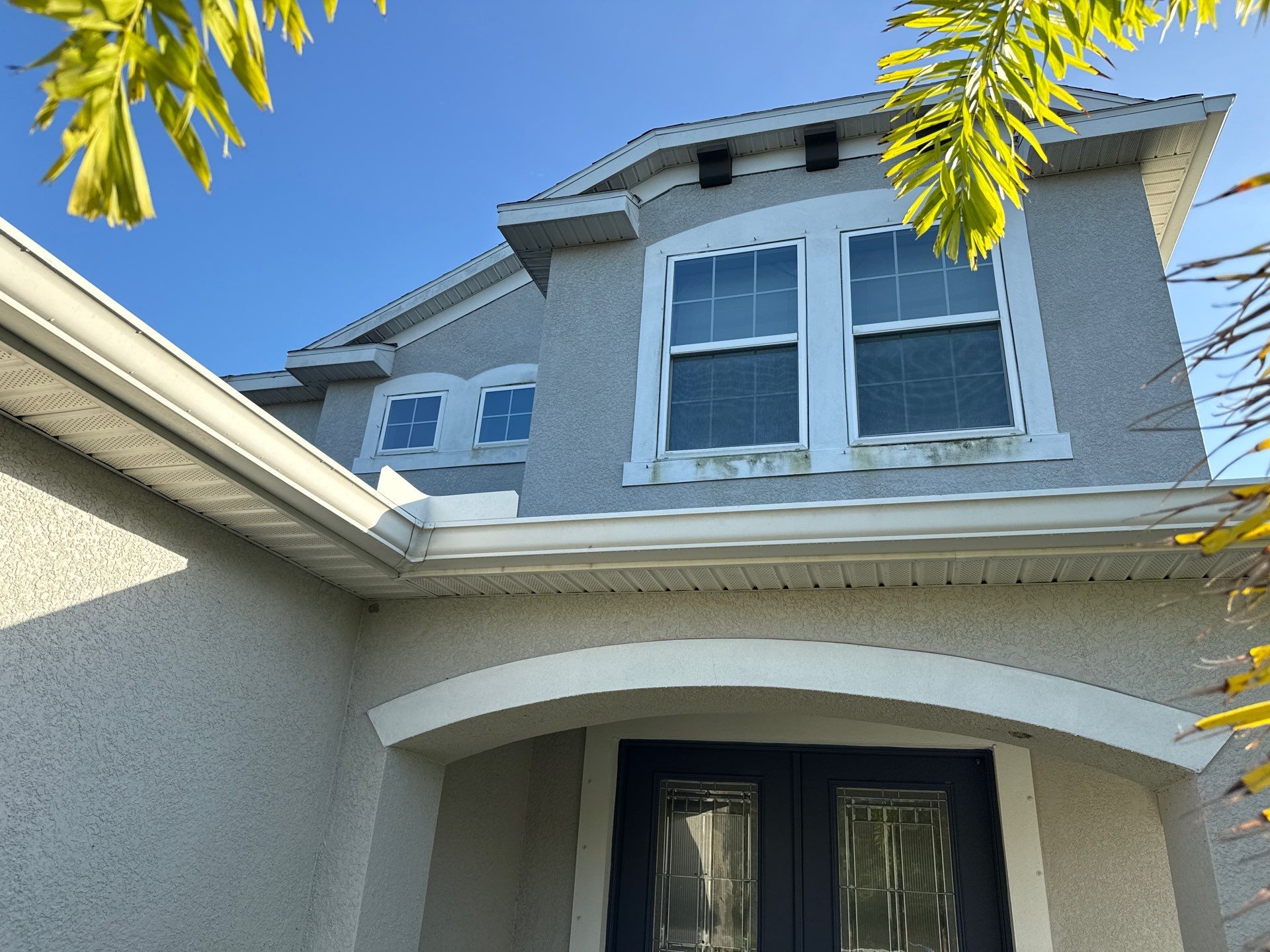 HOA-Required House Wash & Concrete Cleaning – Old Mill Preserve, Palmetto, FL by Sunshine AquaWash