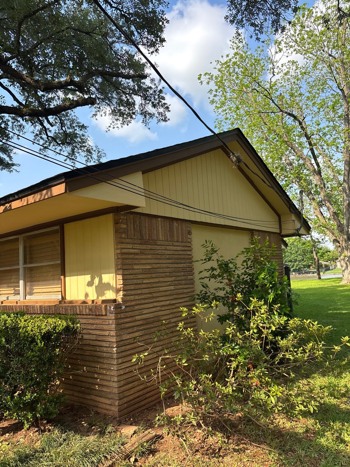 Roof Replacement Sugarland by Roof Repair Company
