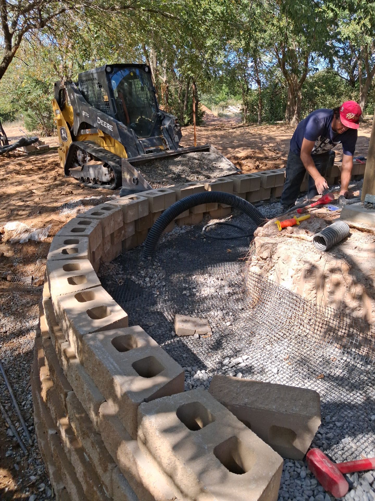 Retaining Wall by Clays Services Inc