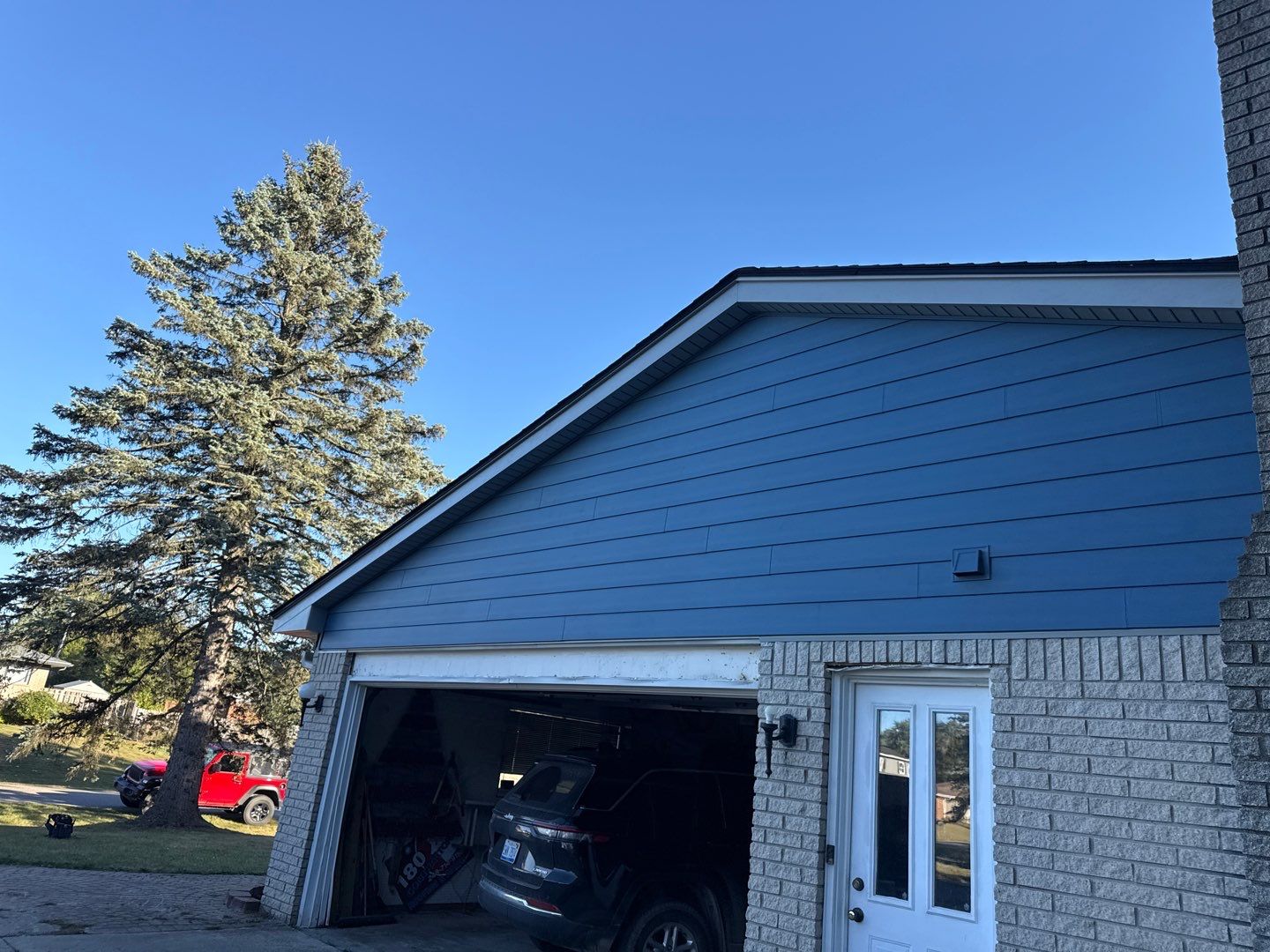 Siding Replacement using Ascend Laguna Blue by 180 Contractors