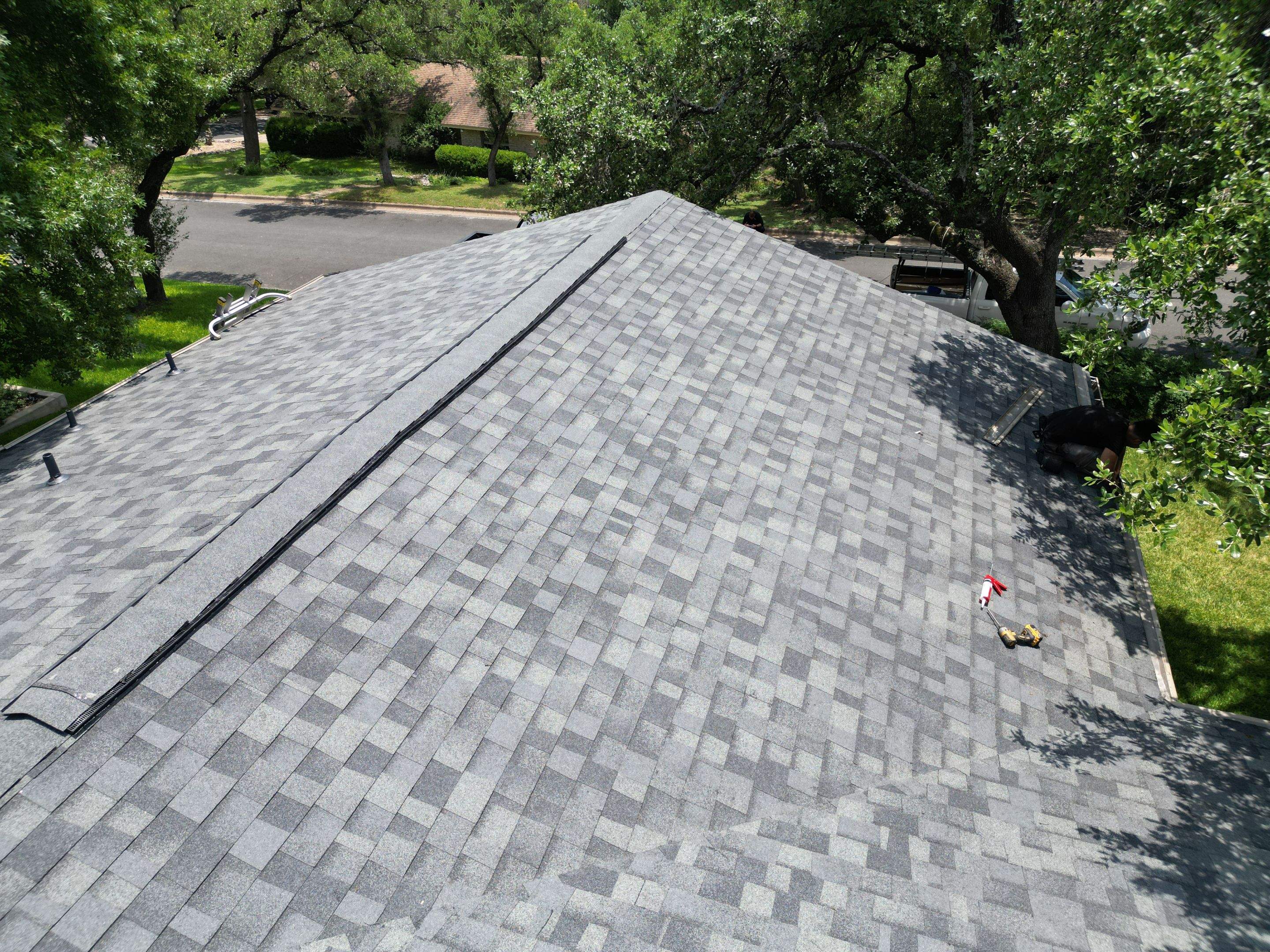 Estate Gray - Owens Corning TruDefinition Duration by RoofsOnly.com