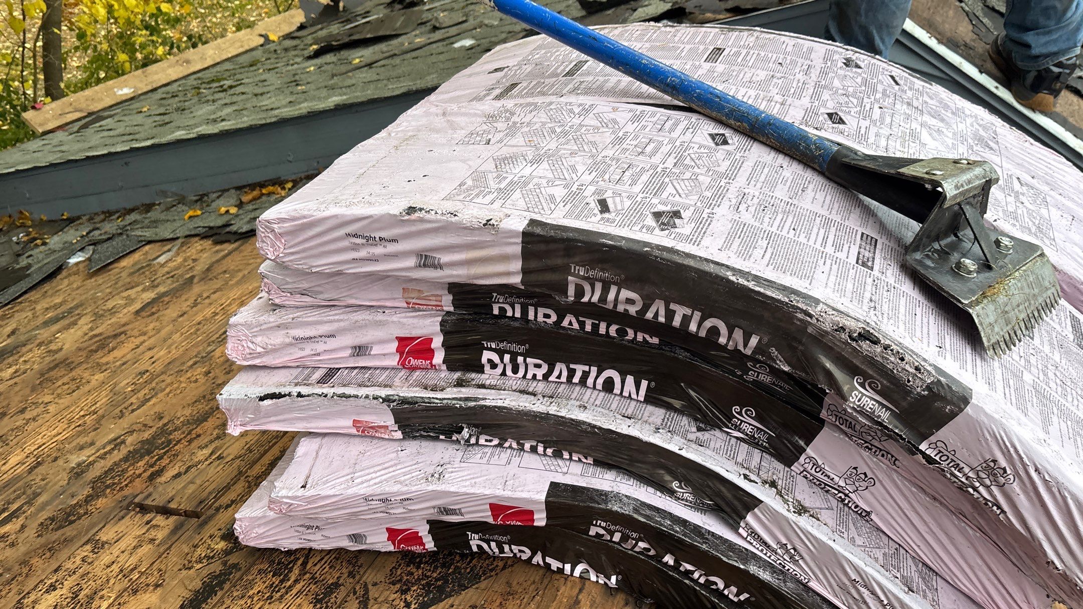 Roof Replacement using Owens Corning Midnight Plum by 180 Contractors