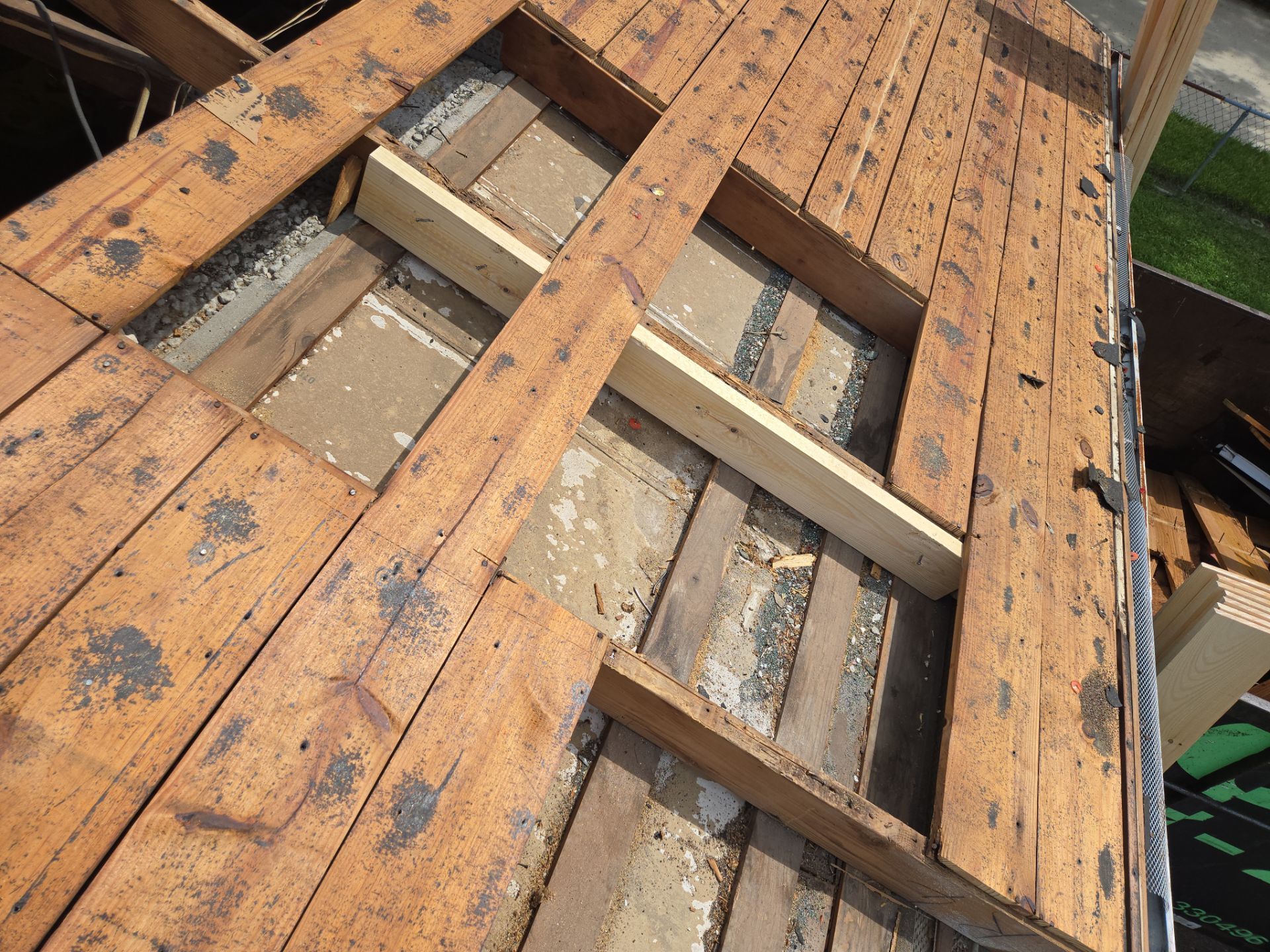 Project in Seminole 33772 by Mitchell Roofing Company LLC