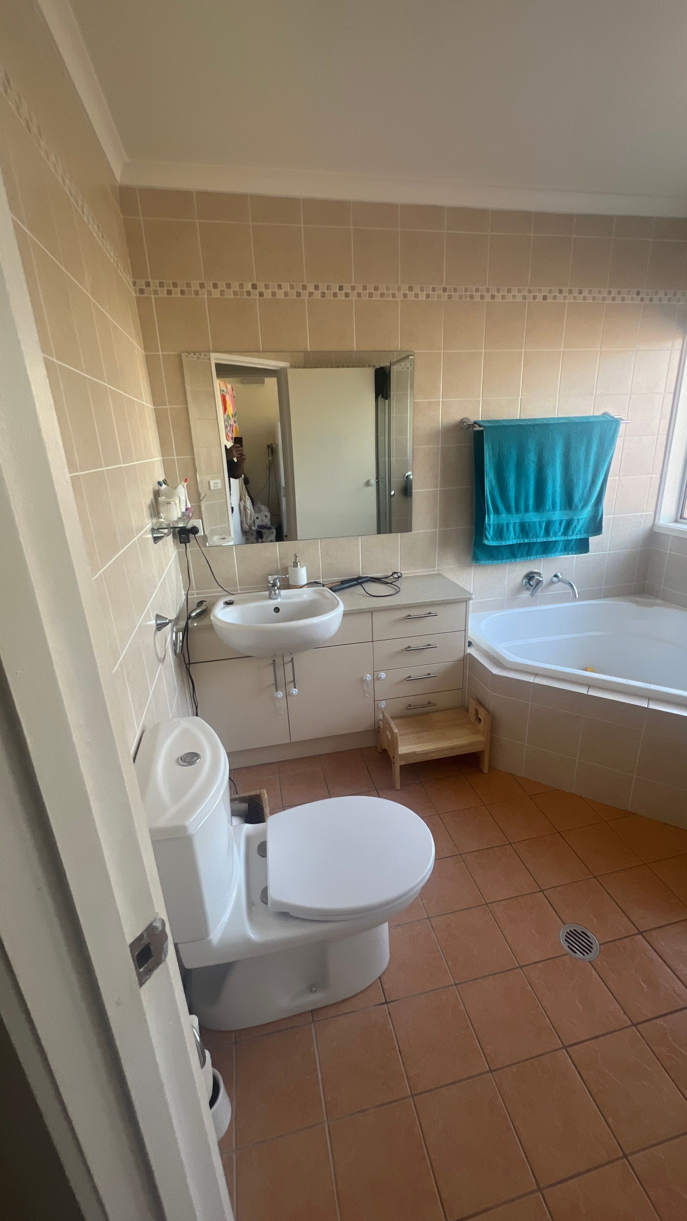 Main Bathroom Renovation by Re-seal Bathrooms