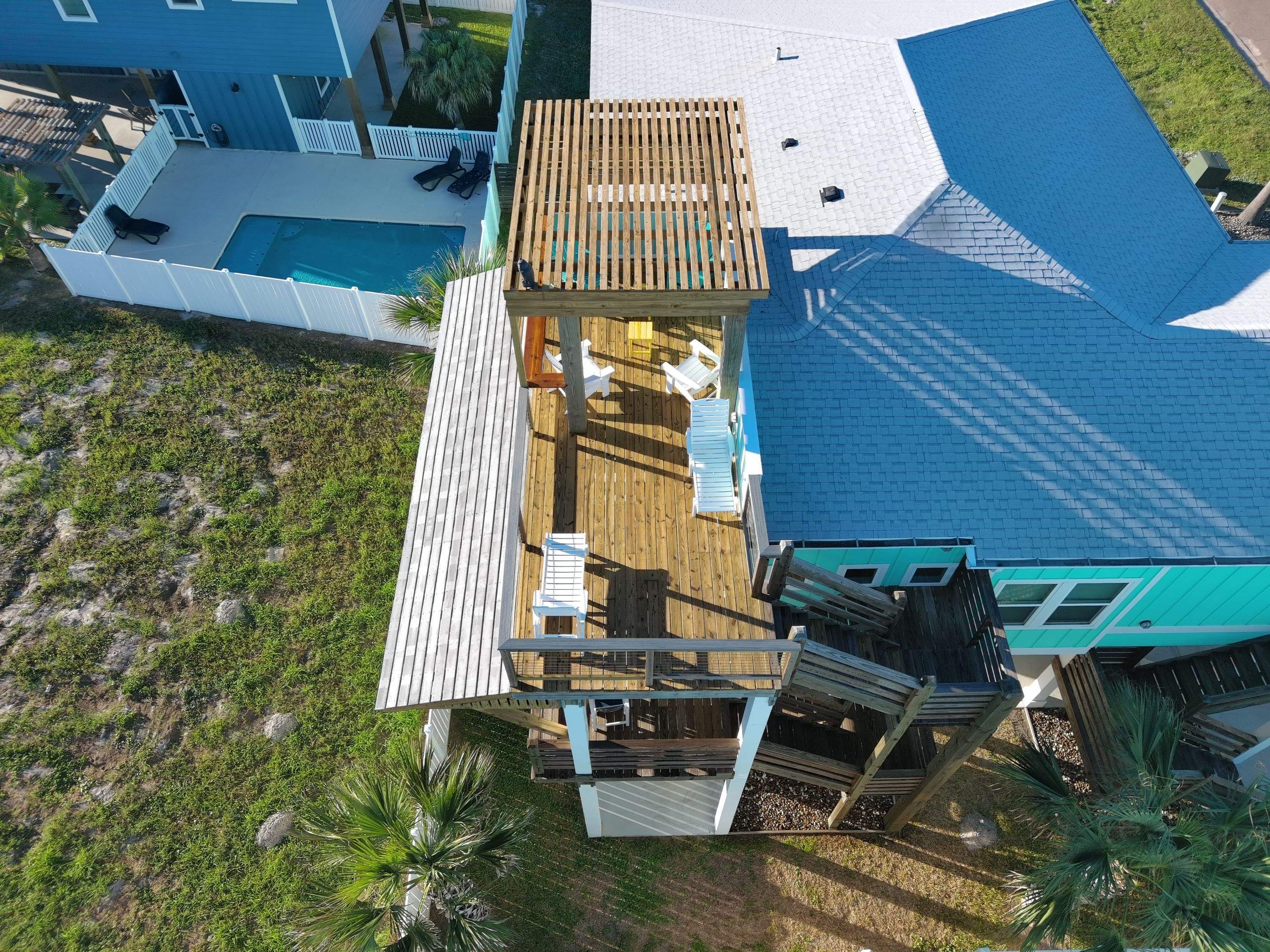 Roof Top Clubhouse on the Beach by Bayfront Roofing and Construction