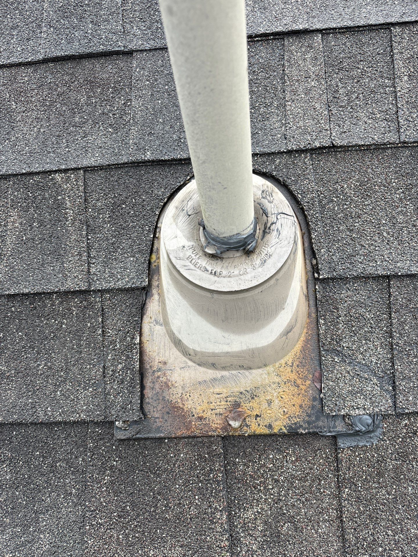 Residential Roofing Installation using Owen's Corning Duration (Lifetime) Shingles by Roof Repair Company