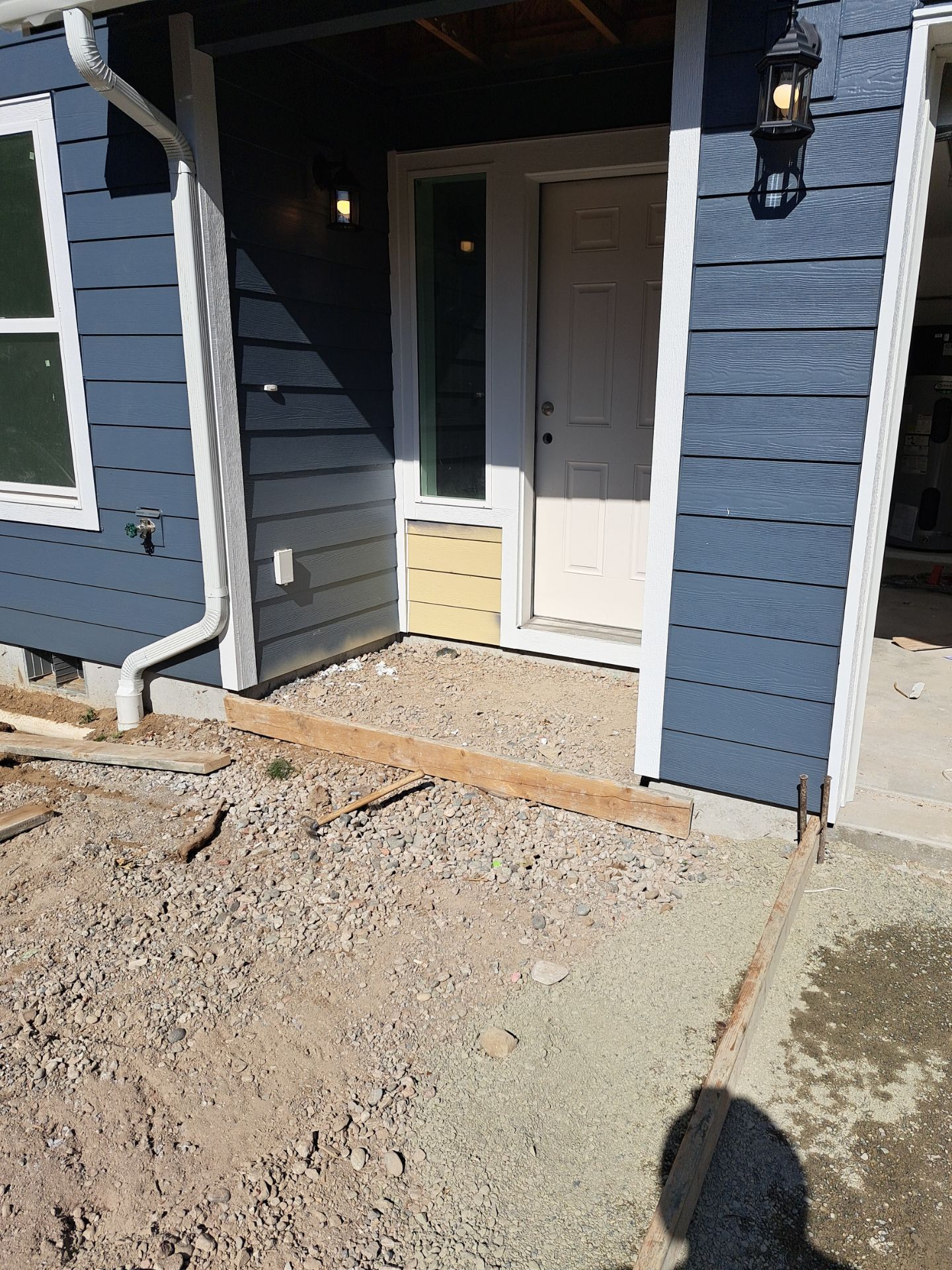 Grant | Concrete Driveway  by Jireh Asphalt & Concrete Inc 