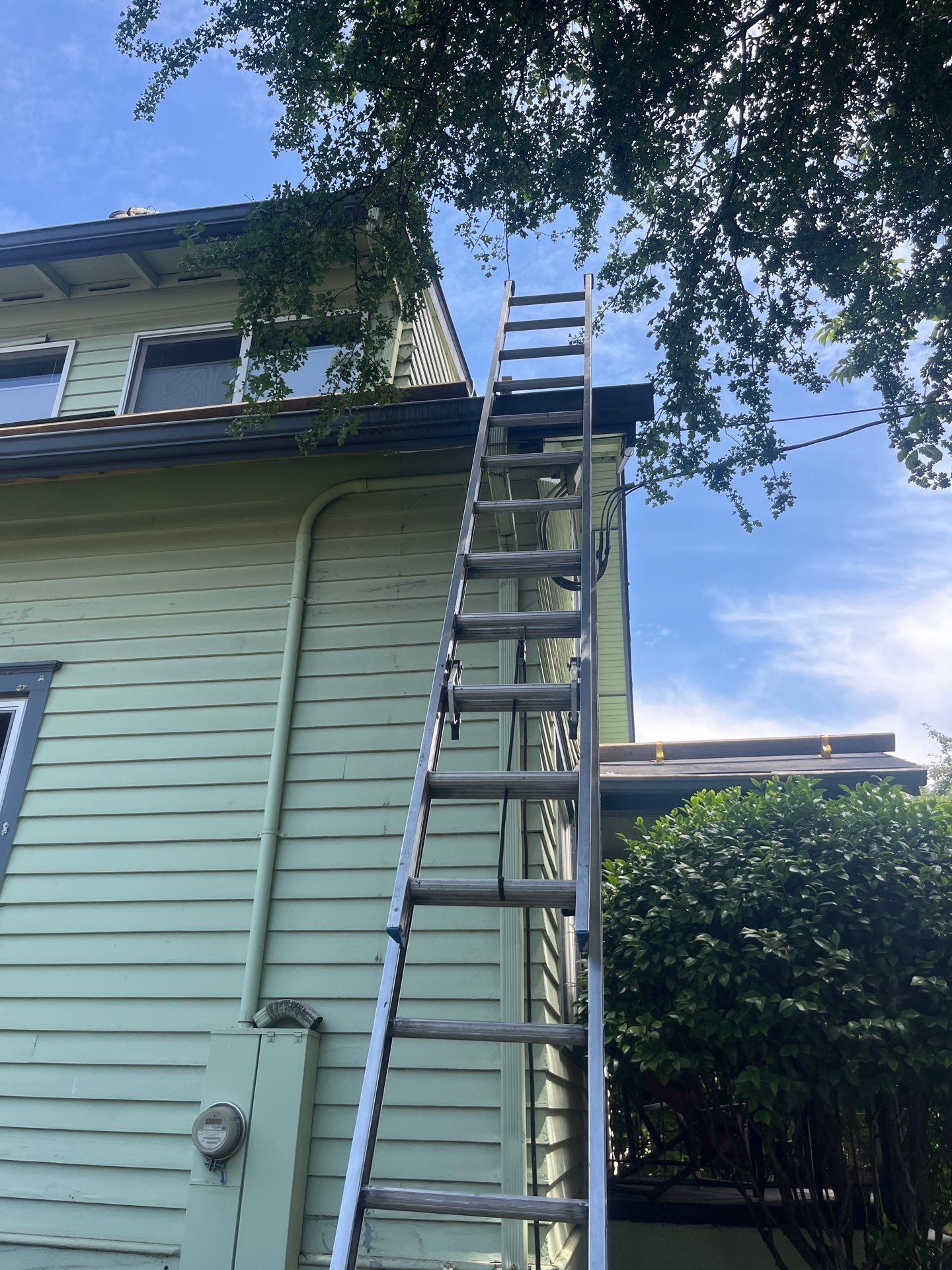 Project in Portland by Tom Leach Roofing
