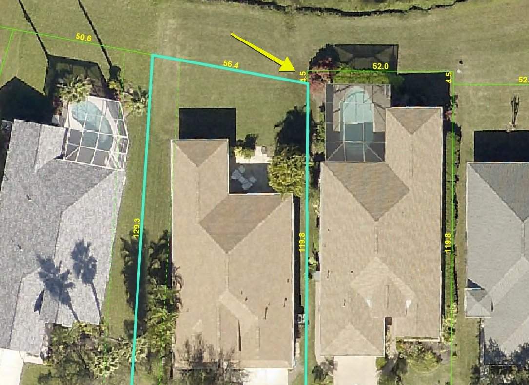 Lakewood Ranch, FL White Vinyl Privacy & Picket Fence by Asap fence and gates, LLC