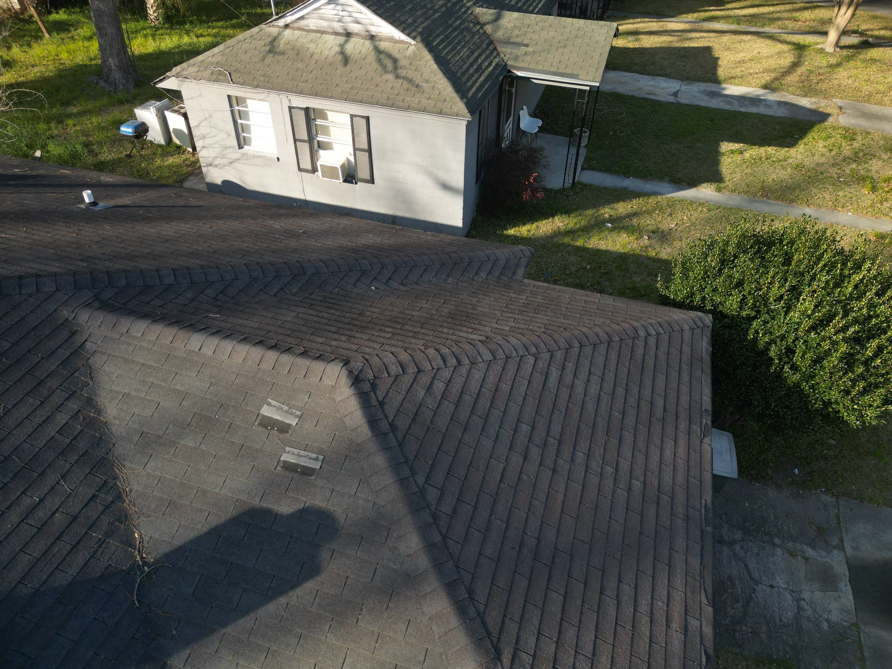 Atlas Pinnacle Pristine: Transforming Residential Roofscapes with Superior Installation by Talya Roofing