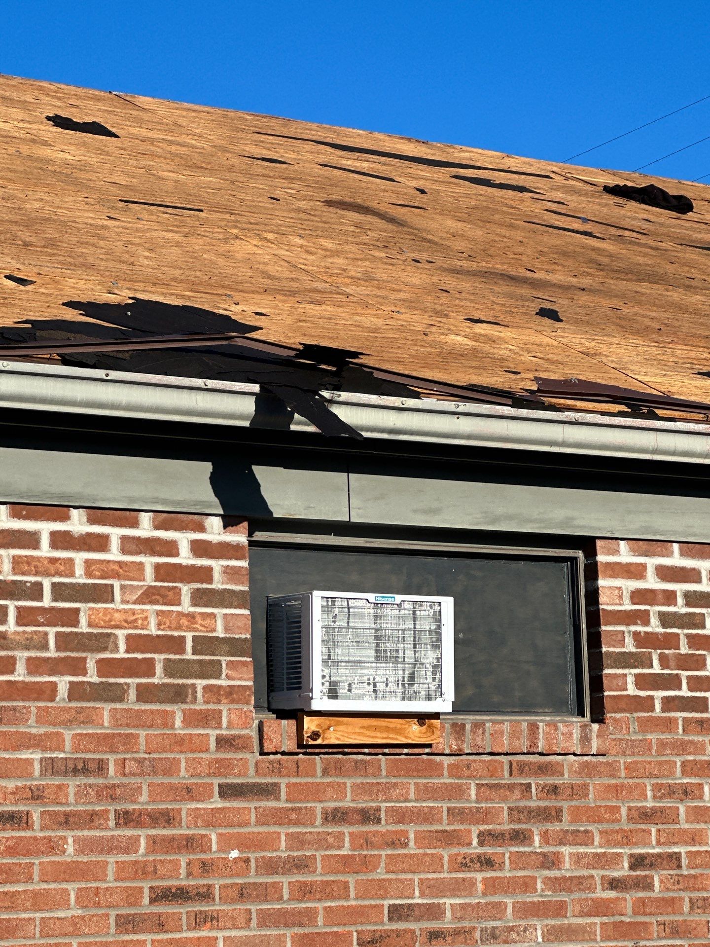 Residential Roofing Installation using GAF Timberline HDZ Charcoal by Nitro Roofing and Construction