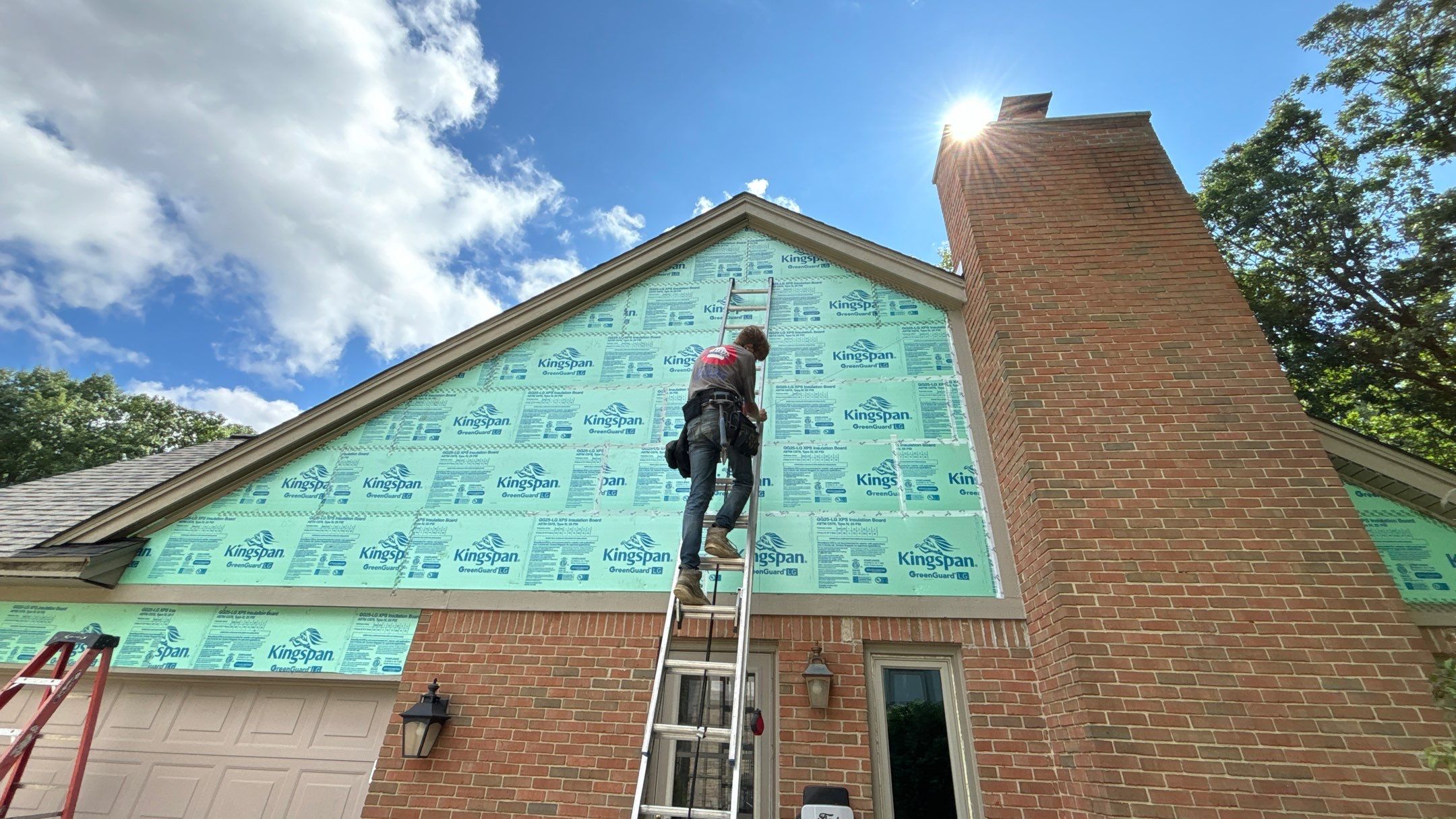 Roof Replacement using Owens Corning Peppercorn and Siding Replacement using Ascend Charcoal Smoke by 180 Contractors