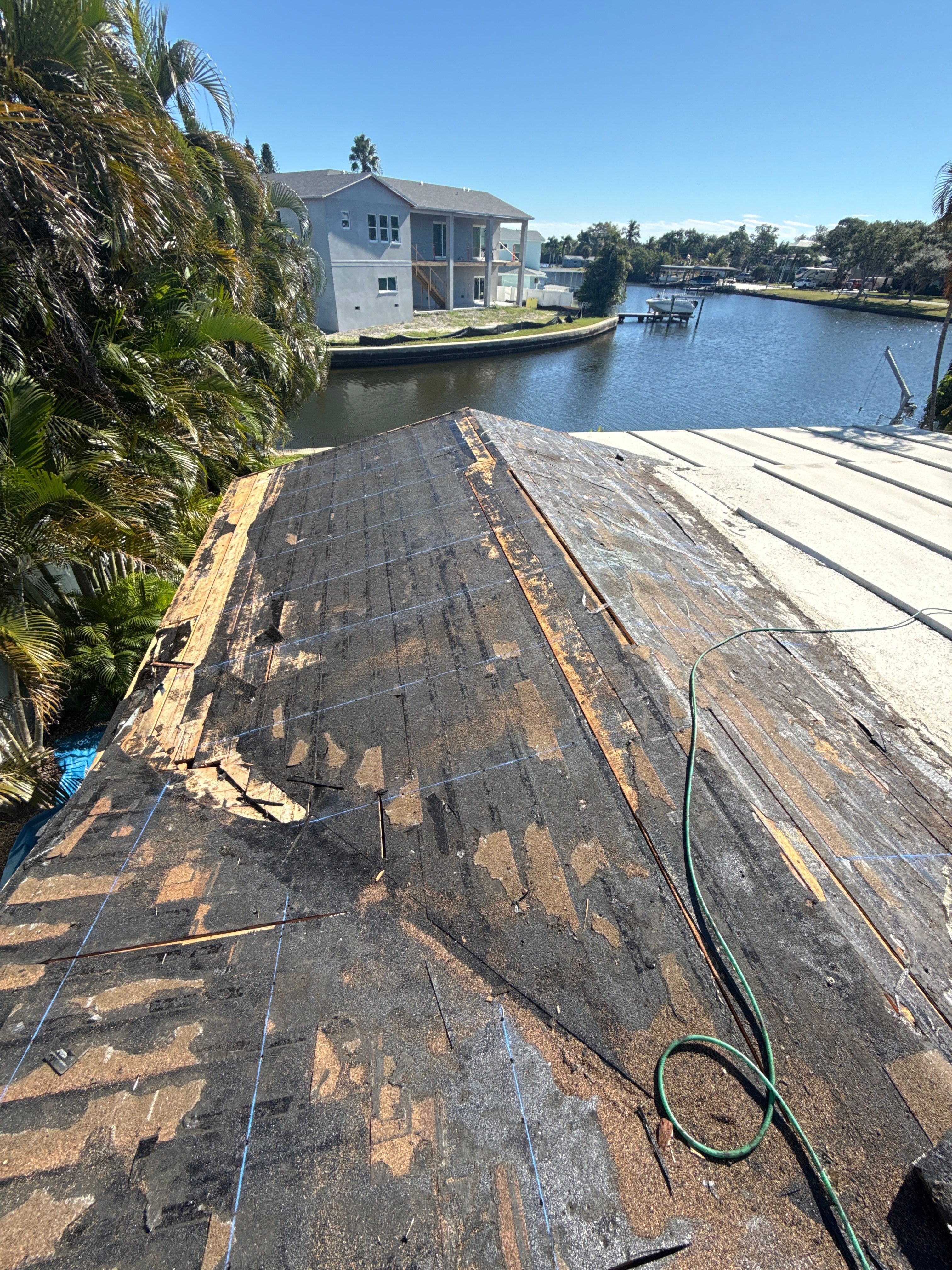Project in St. Petersburg 33702 by Mitchell Roofing Company LLC 