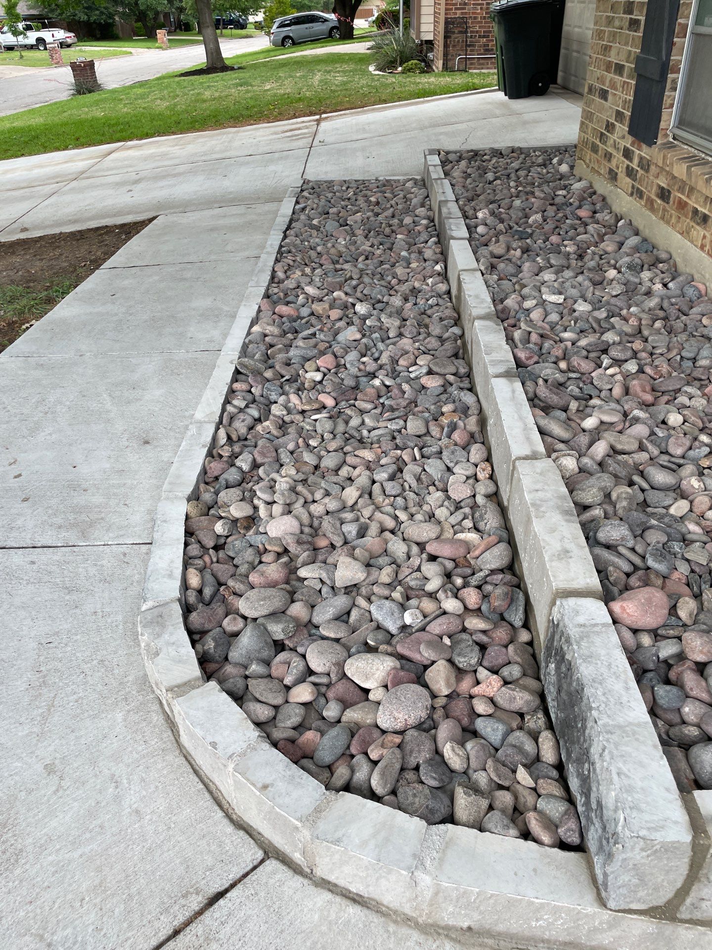 Stone Borders by Peterson’s