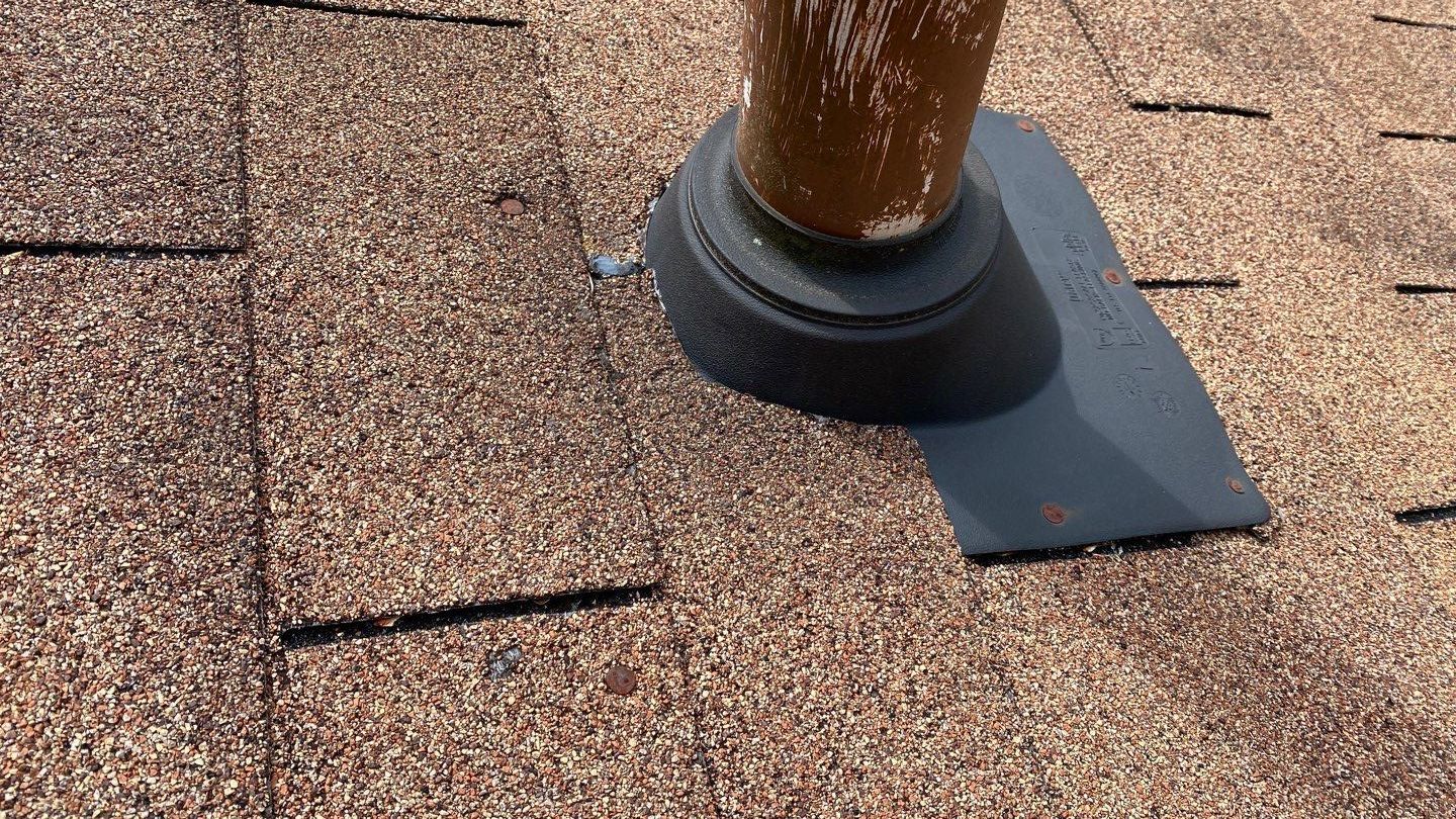 Springfield: CertainTeed Landmark Pro Designer Shingles in Max Def Pewterwood by RM Banning, Inc.