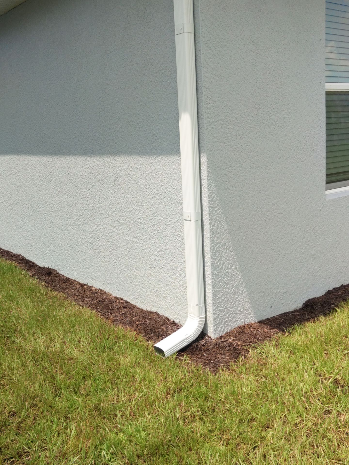 White Seamless Gutters for Beachfront Homes  by Gutter Professors