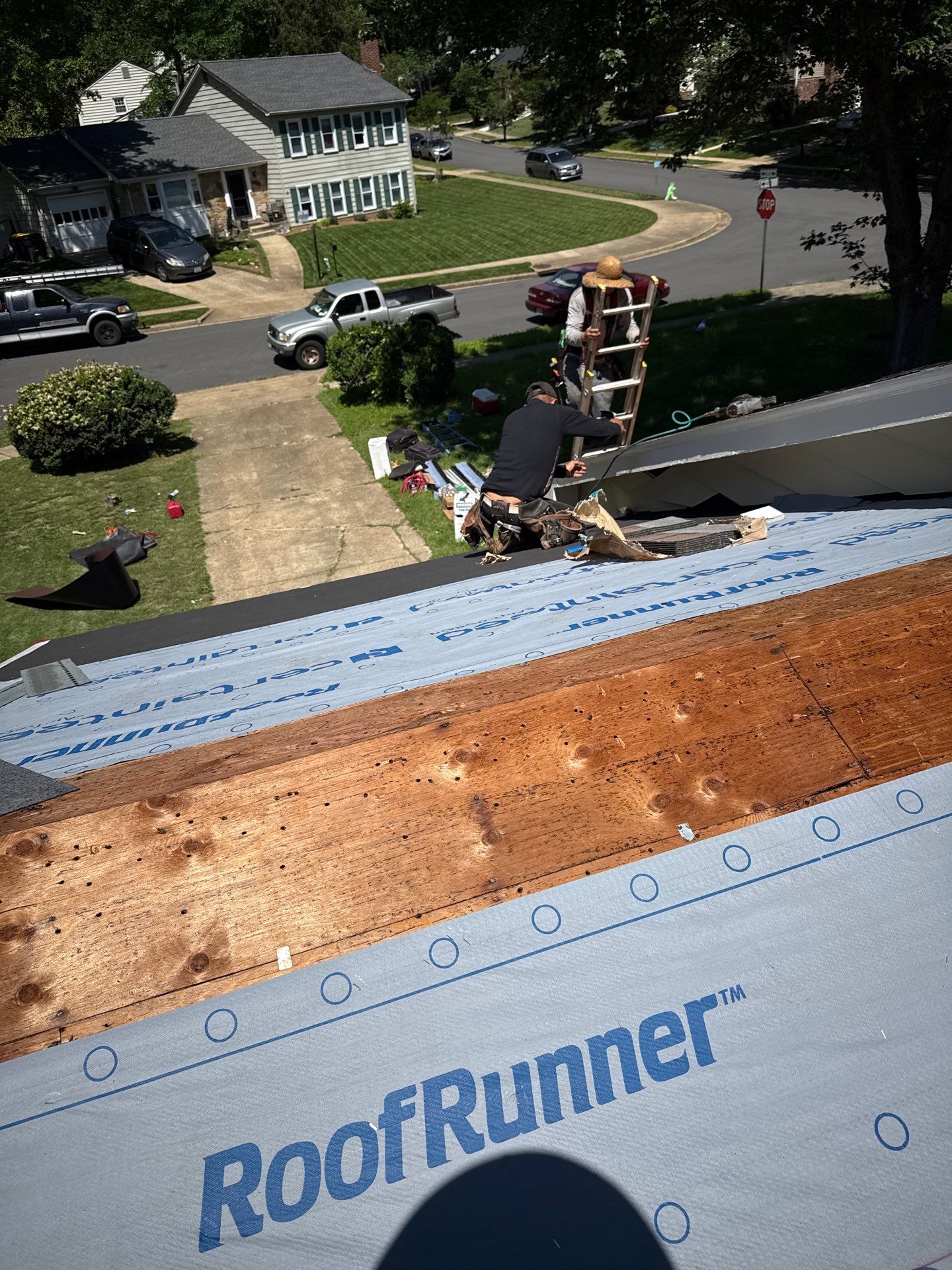 West Springfield: Residential Roof Replacement with CertainTeed Landmark in Heather Blend by RM Banning, Inc.