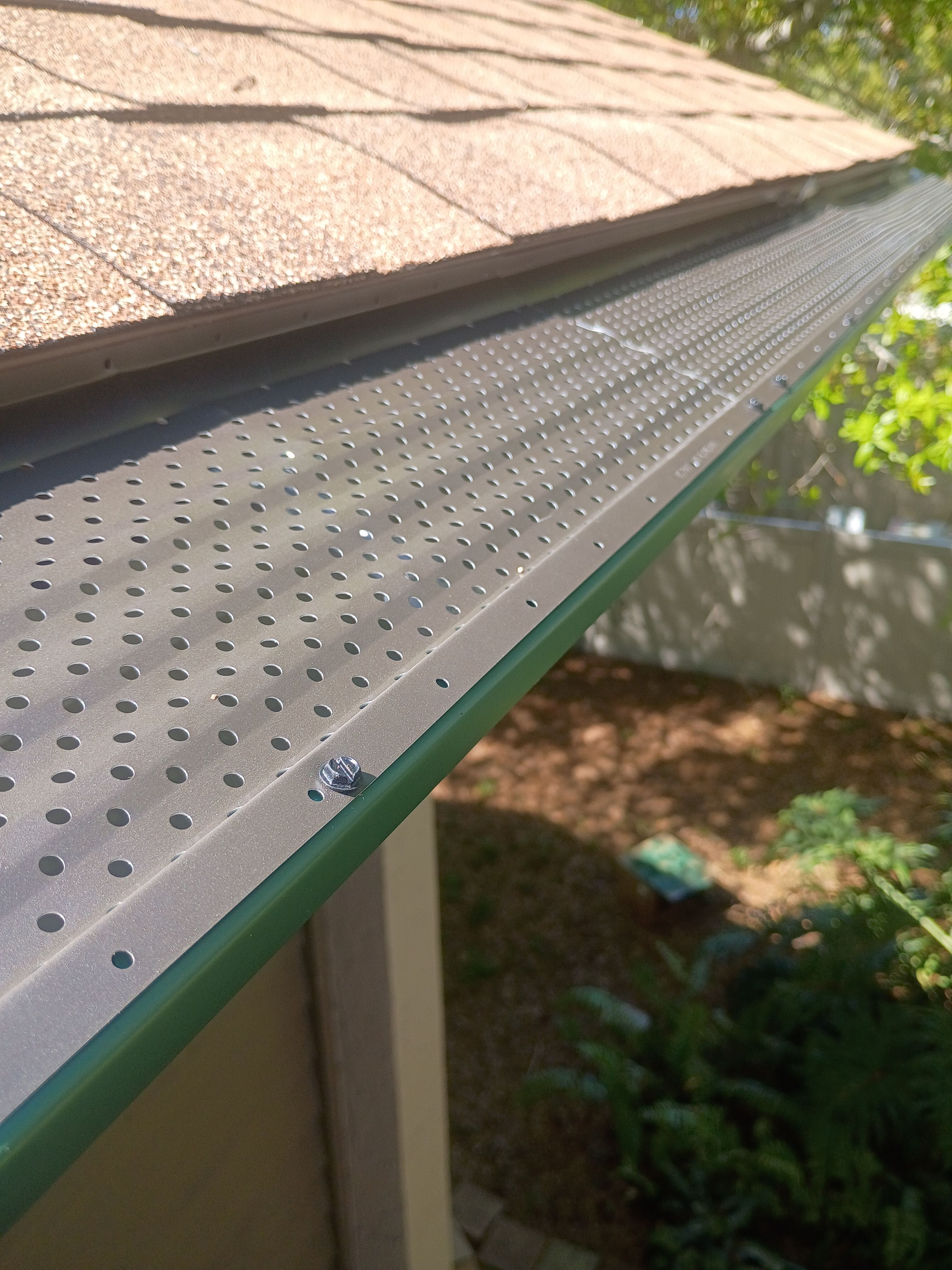 Leaf Guard using Gutter Guards in Sarasota FL by Gutter Professors