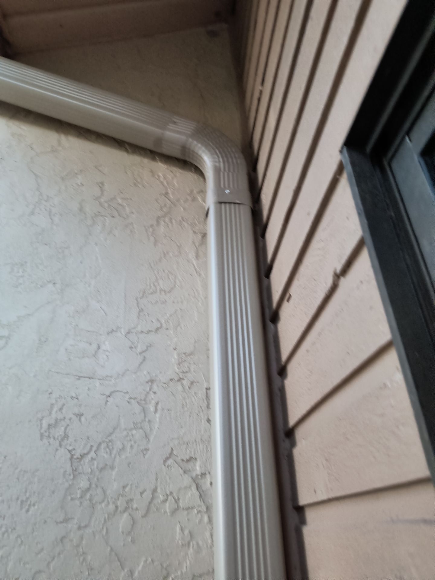 Seamless Gutter Installation in Sarasota FL by Gutter Professors