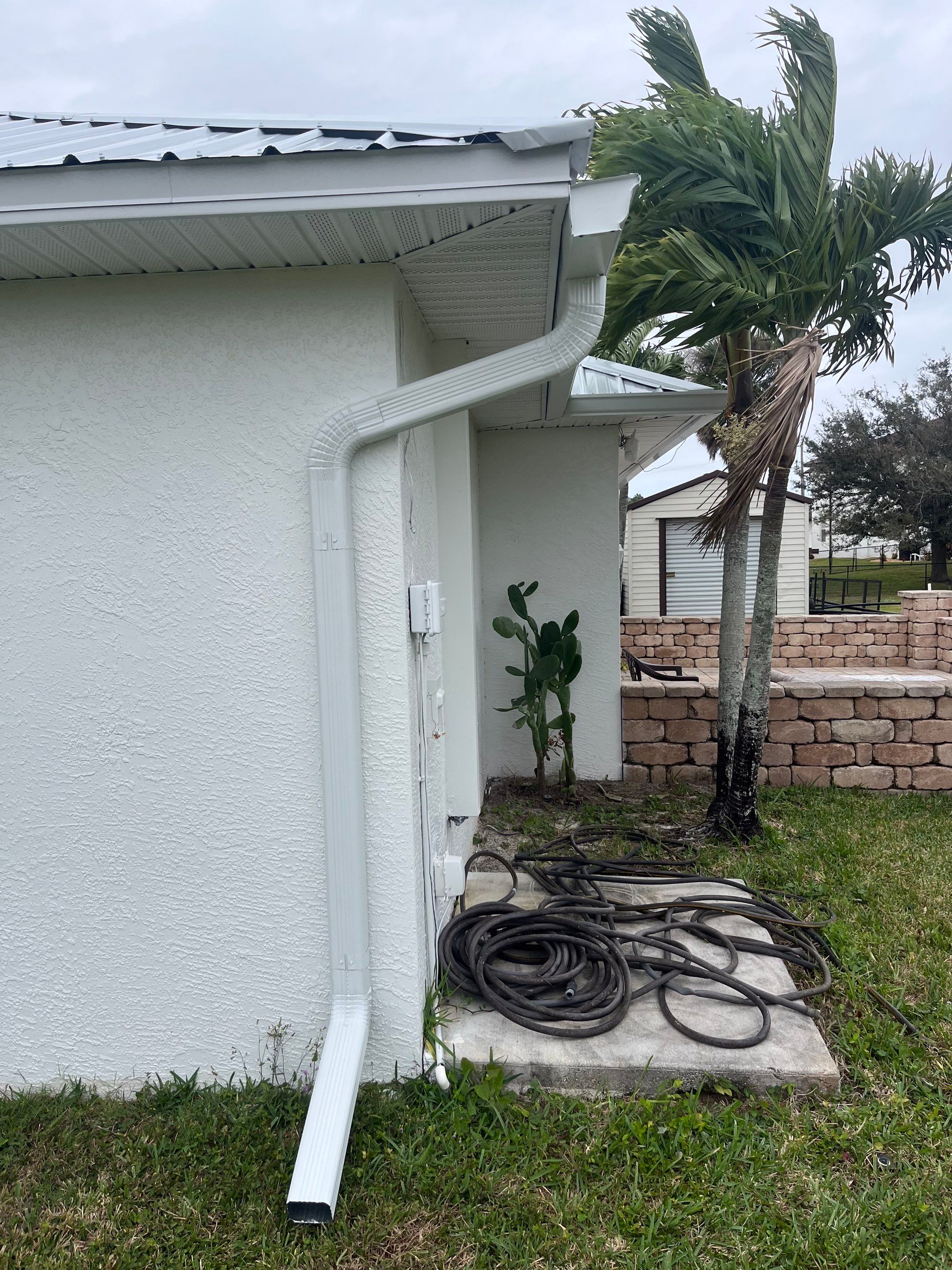 Seamless Aluminum Gutters in Cape Coral FL by Gutter Professors