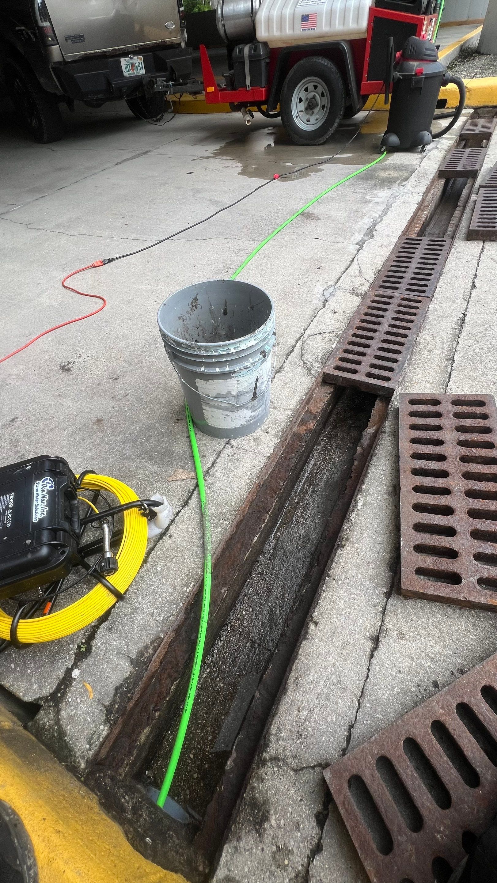 Marco Island Condo Stormwater System Maintenance and Standing Water Removal by APS Power & Water