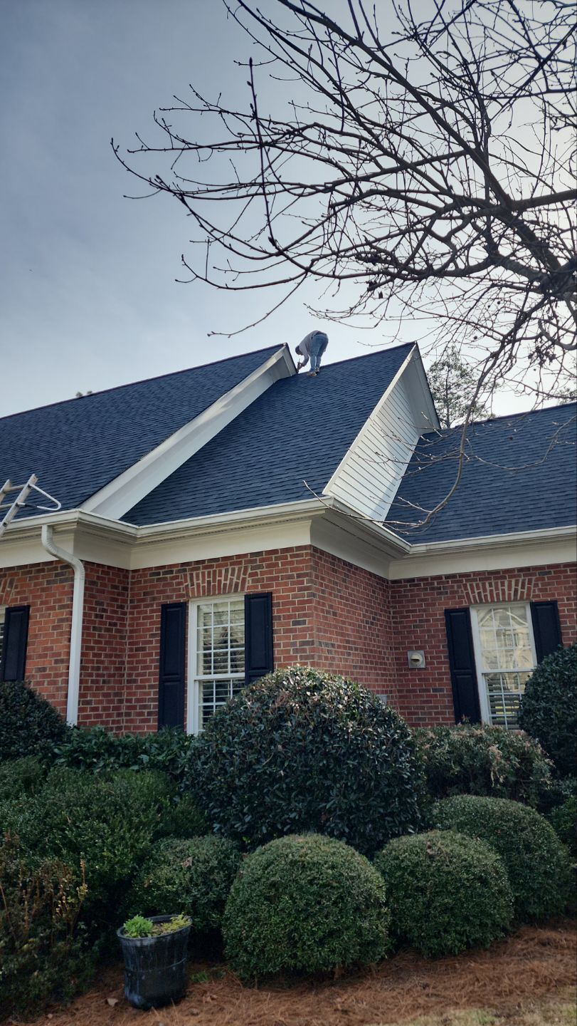 Residential Roofing Installation using Owens Corning® Oakridge Onyx Black by Indigo State Roofing