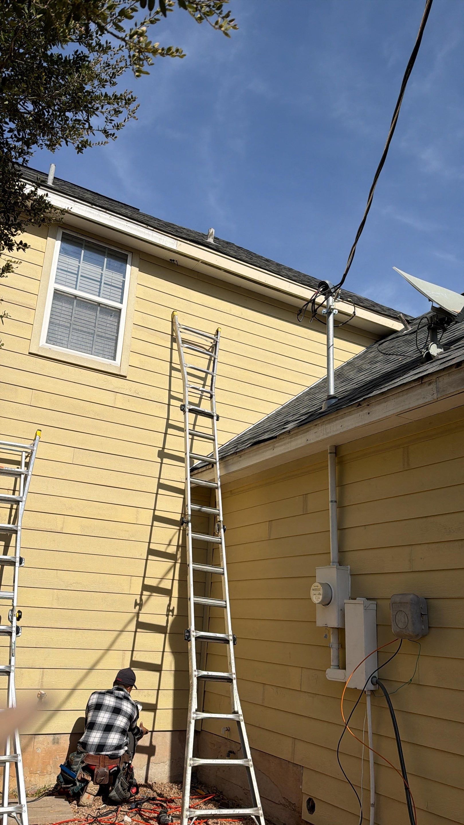 Residential Roof Replacement using Owens Corning - Duration - Estate Gray by Action Exteriors Austin