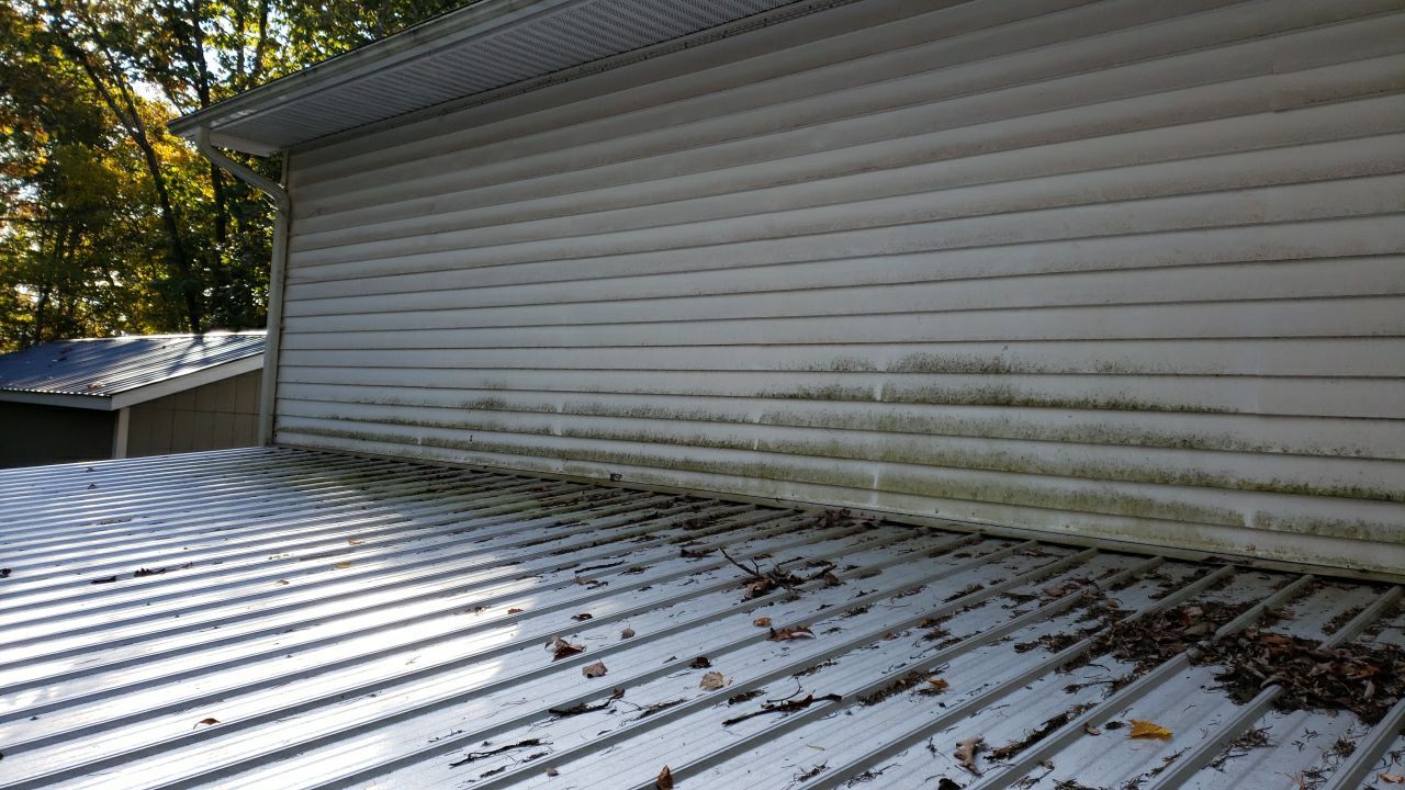 House Wash using cleaner by Power Wash Masters LLC