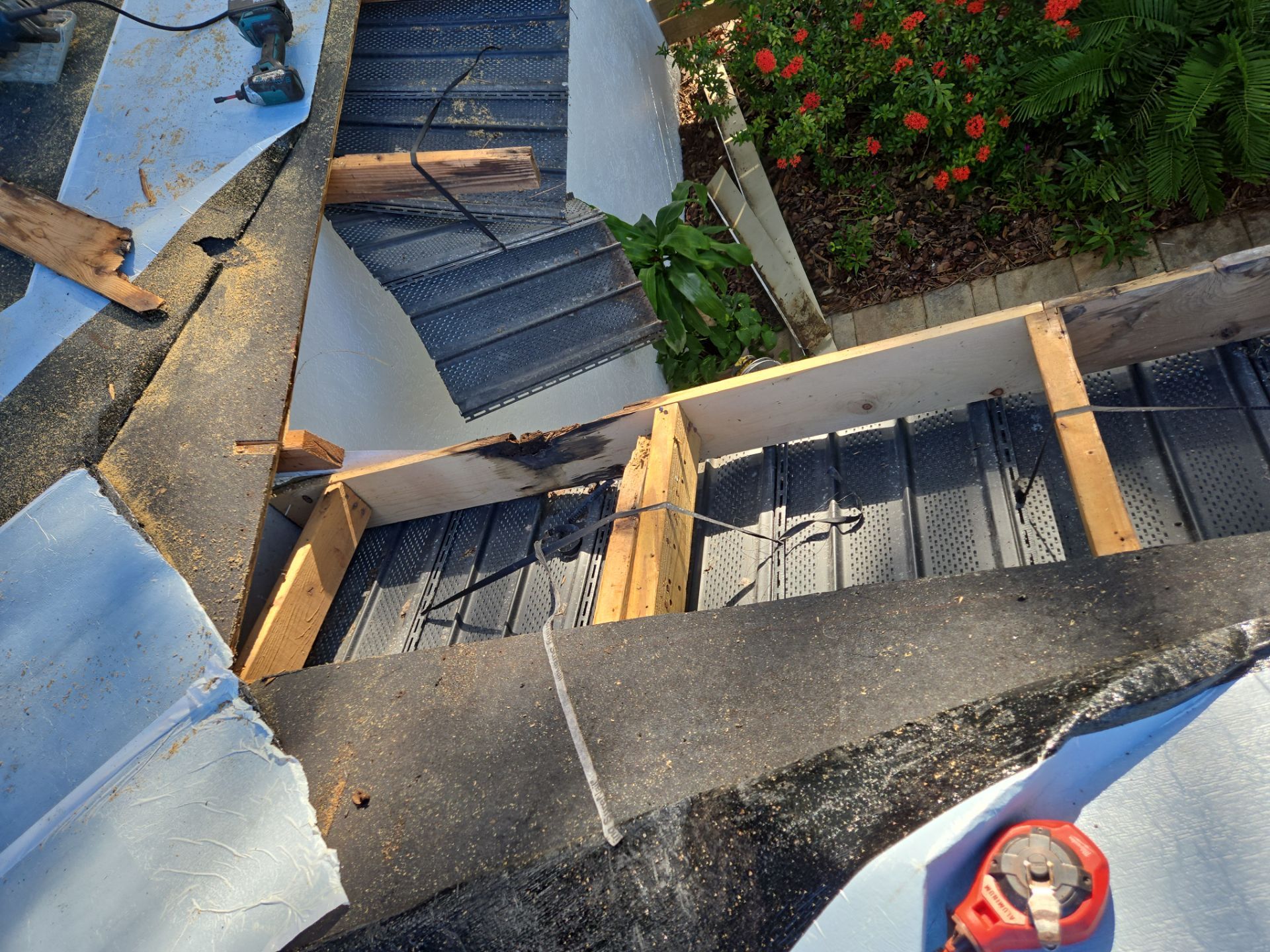 Project in Dunedin 34698 by Mitchell Roofing Company LLC