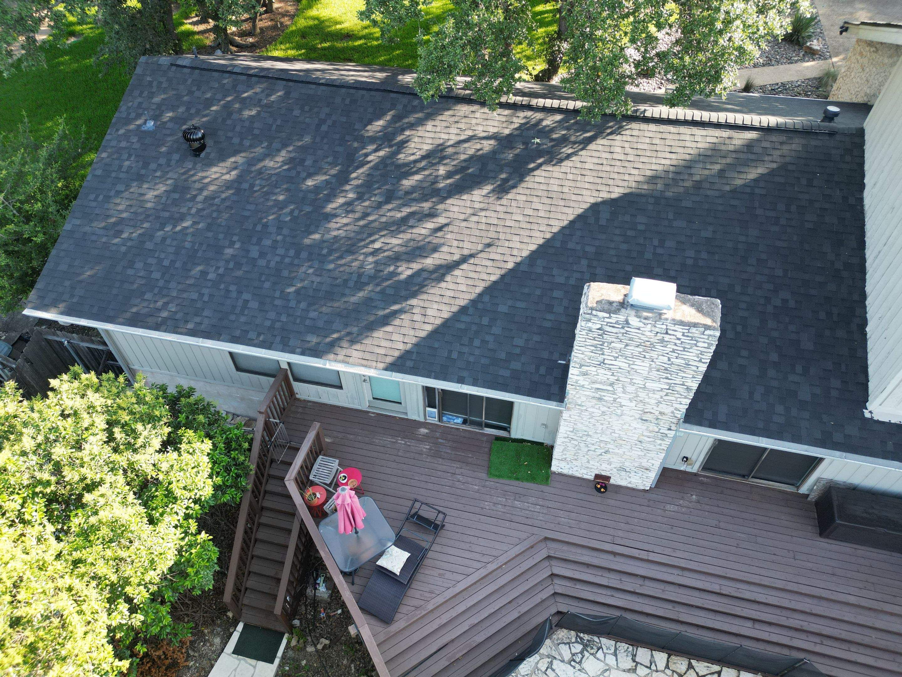 Onyx Black - Owens Corning TrueDefinition Duration by RoofsOnly.com