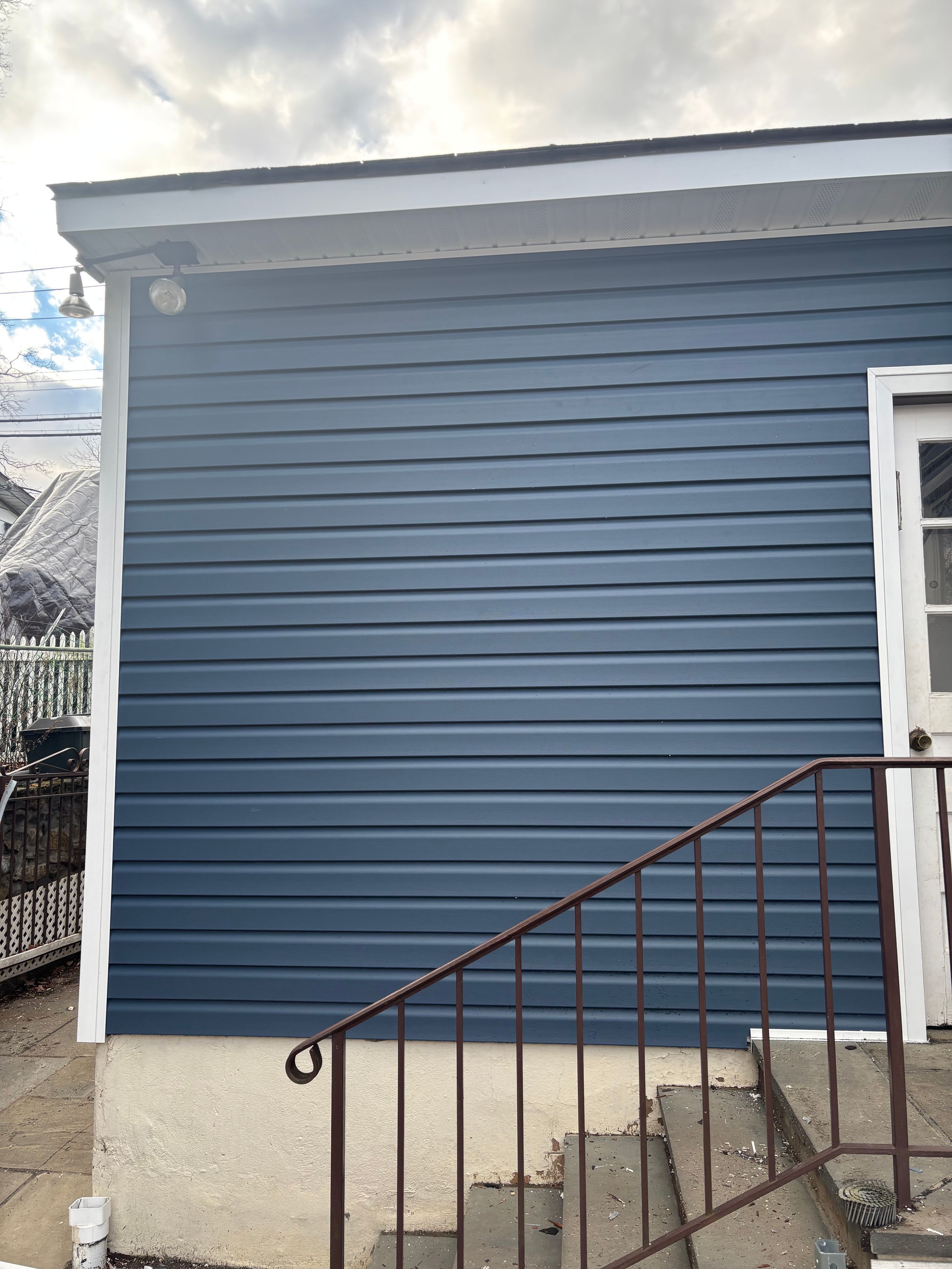 Full House Vinyl Siding Remodel, Mamaroneck, NY by Ideal Siding 