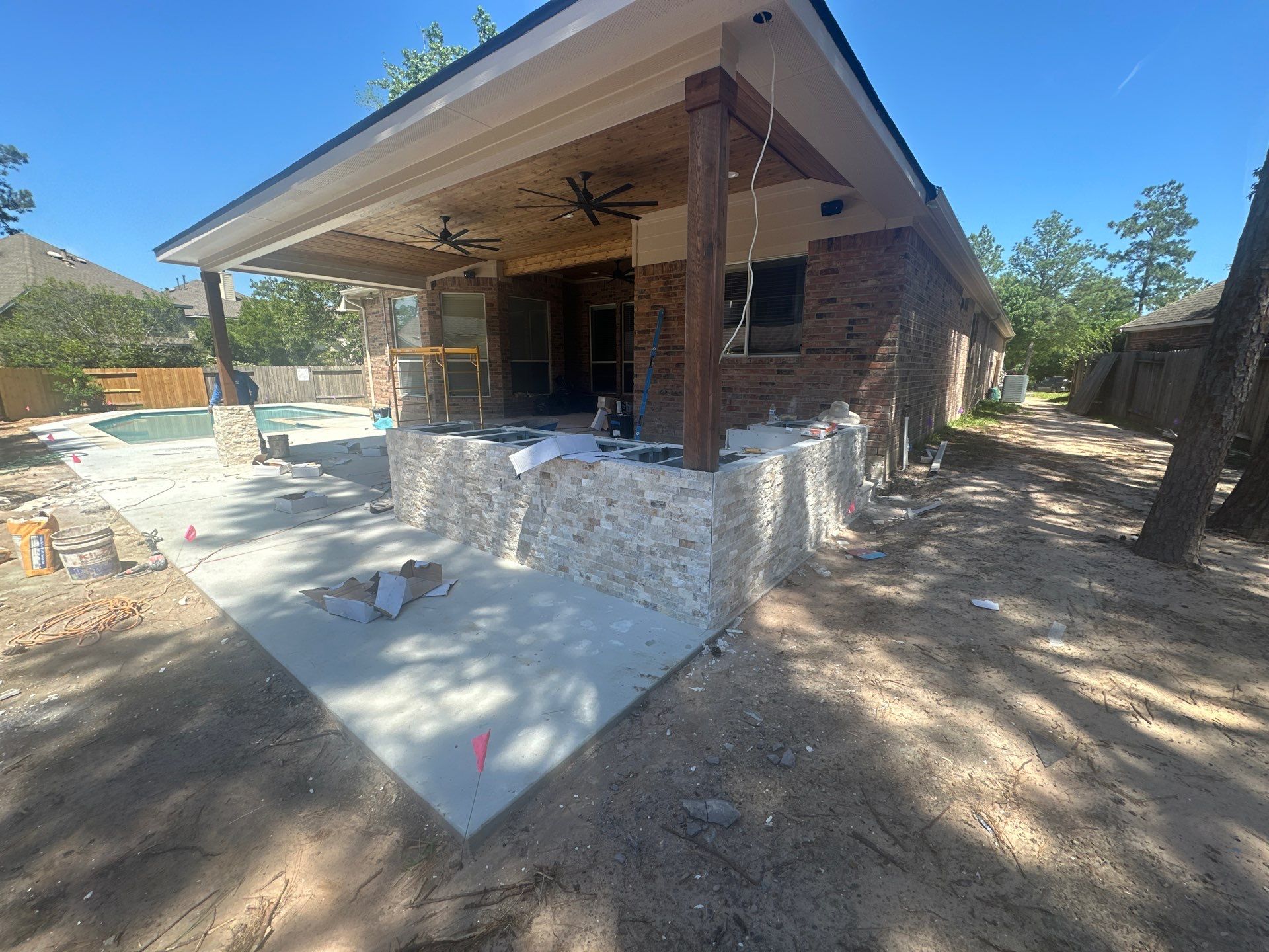 Pool, Patio Cover and Summer Kitchen in Sterling Ridge by SophAlx LLC