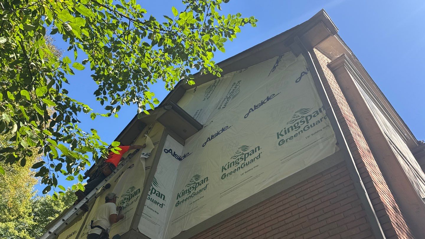 Siding Replacement using Alside S7 Cedar Mill Grain Cape Cod Grey by 180 Contractors