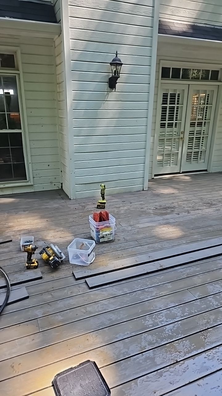 Jameswood Lane - Composite Deck Build by Pillar and Pine