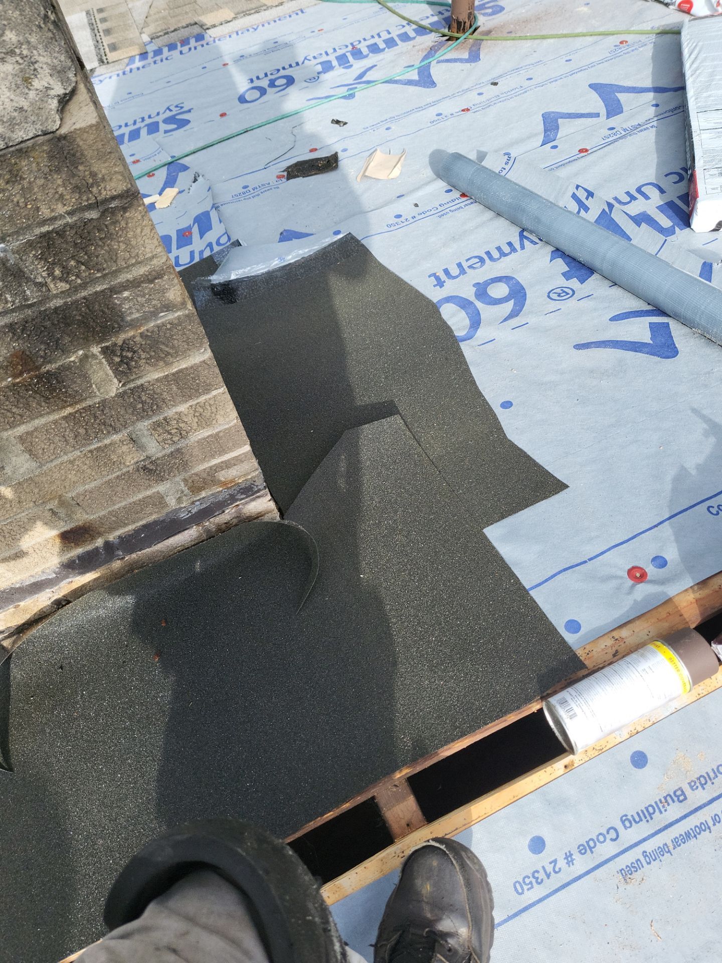 Atlas Pinnacle, Color, Weathered Shadow, Drip Edge, Color, Royal Brown by Eagle Eye Roofing