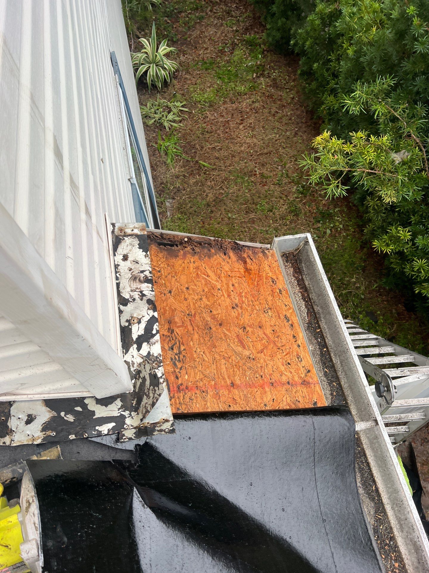 Residential Roofing Installation using Durabull Shingle System by Durabilis Roofing INC