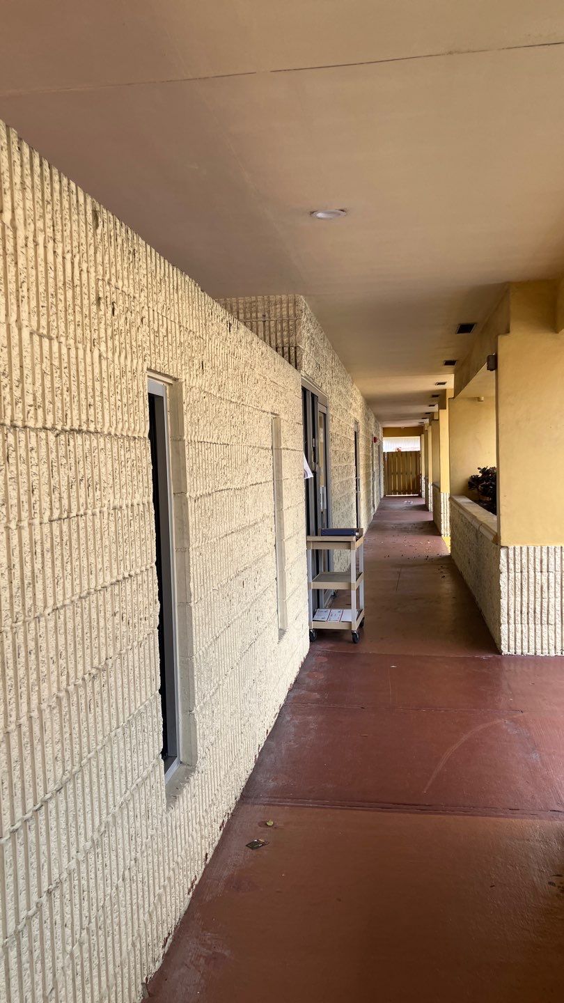 BYA PLAZA by Souffront Construction & Engineering