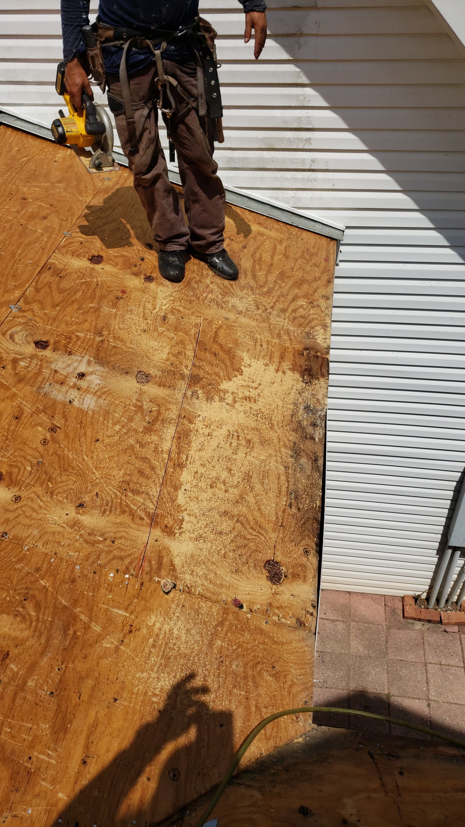 Residential Roofing Installation using Roof Replacement by American Roofing & Construction LLC