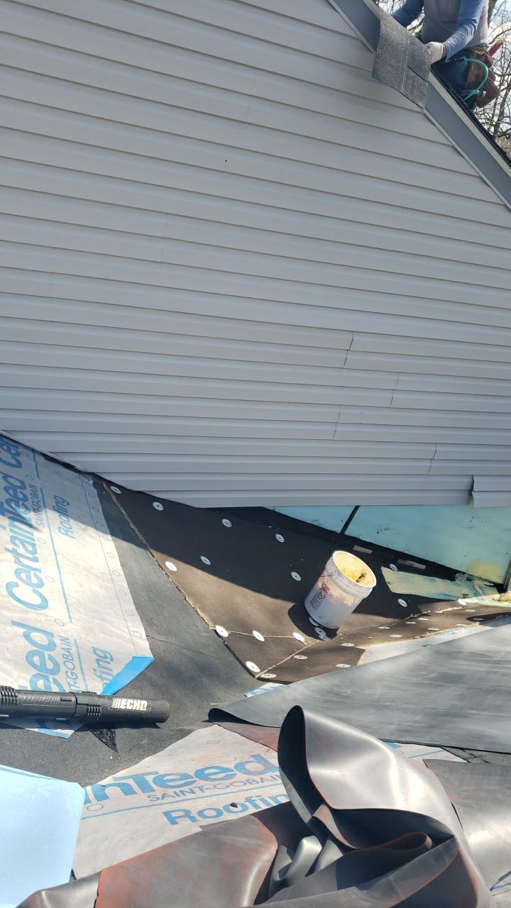 Burke - Certainteed Landmark Pro Max Def Moire Black  by RM Banning, Inc.