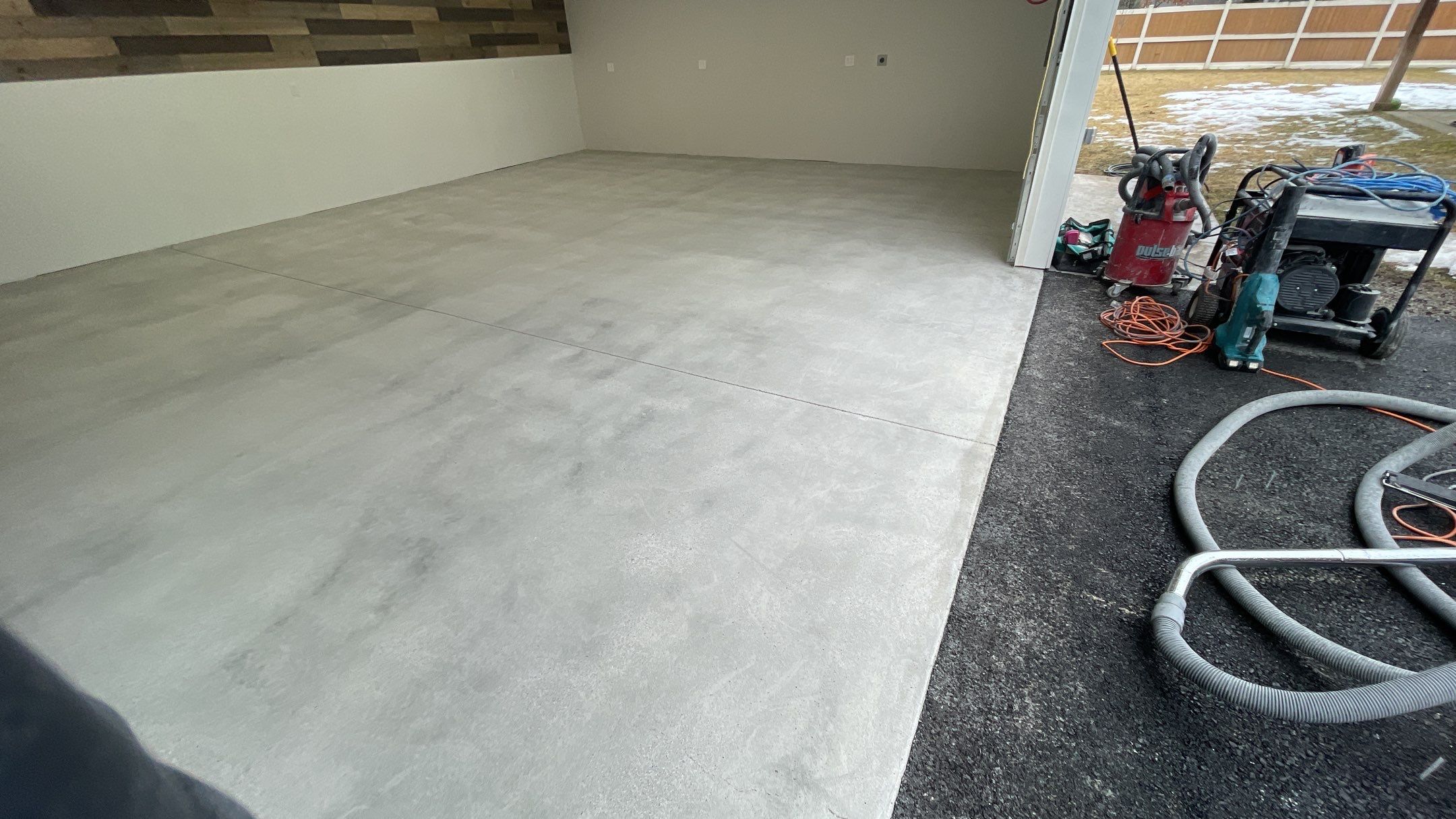 Garage Transformation using Domino and the Penntek Evolution System by Croc Coatings, LLC