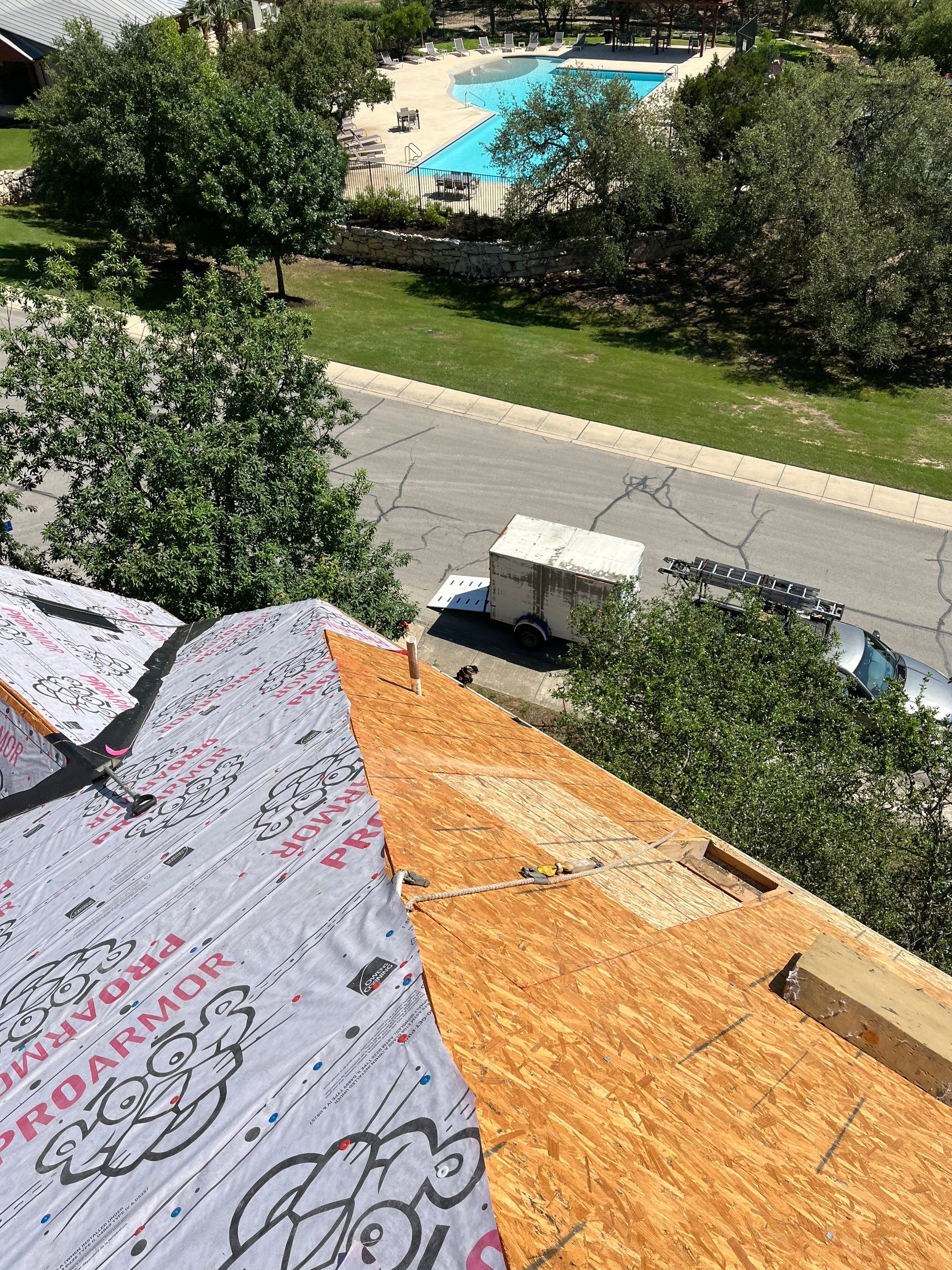 Residential Roof Replacement using Owens Corning 30 year Architectural Shingles by Premier Roofing and Contracting