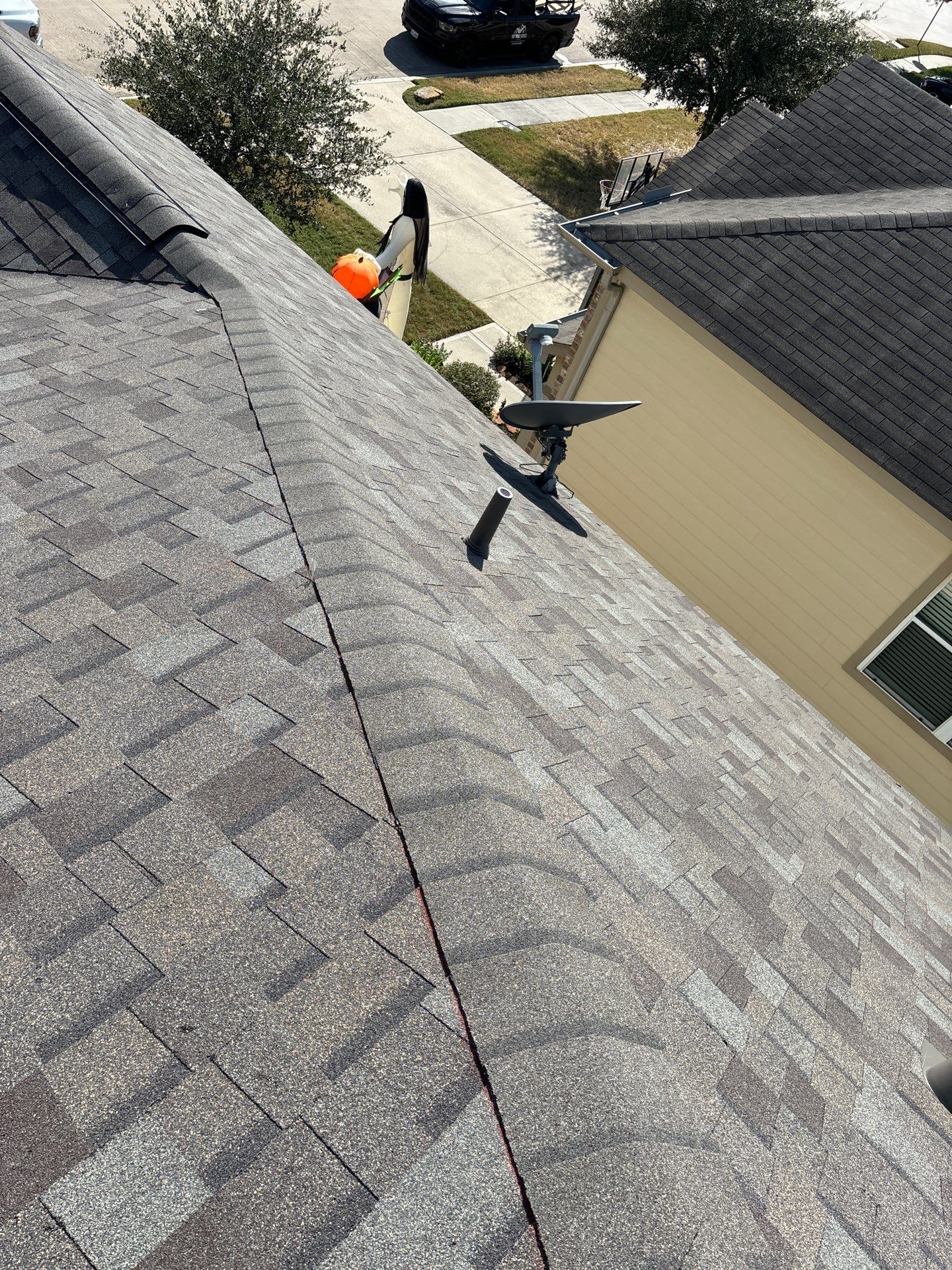 Residential Roofing Installation using Owen's Corning Duration (Lifetime) Shingles by Roof Repair Company